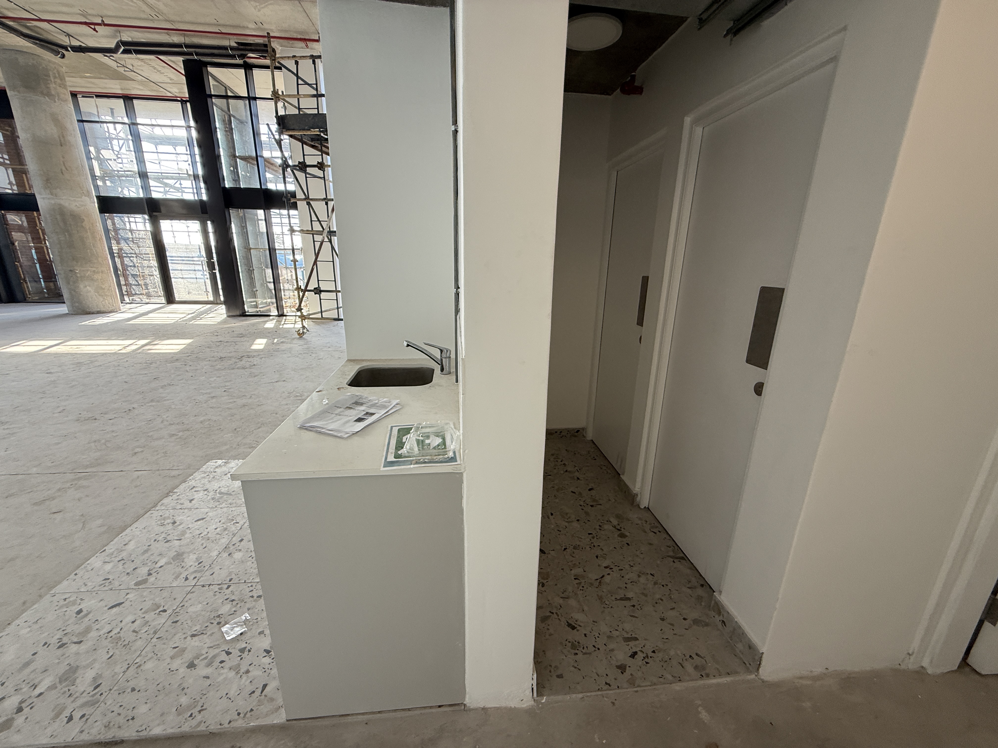 Retail Shops to rent at Maritime Place in Paarden Eiland