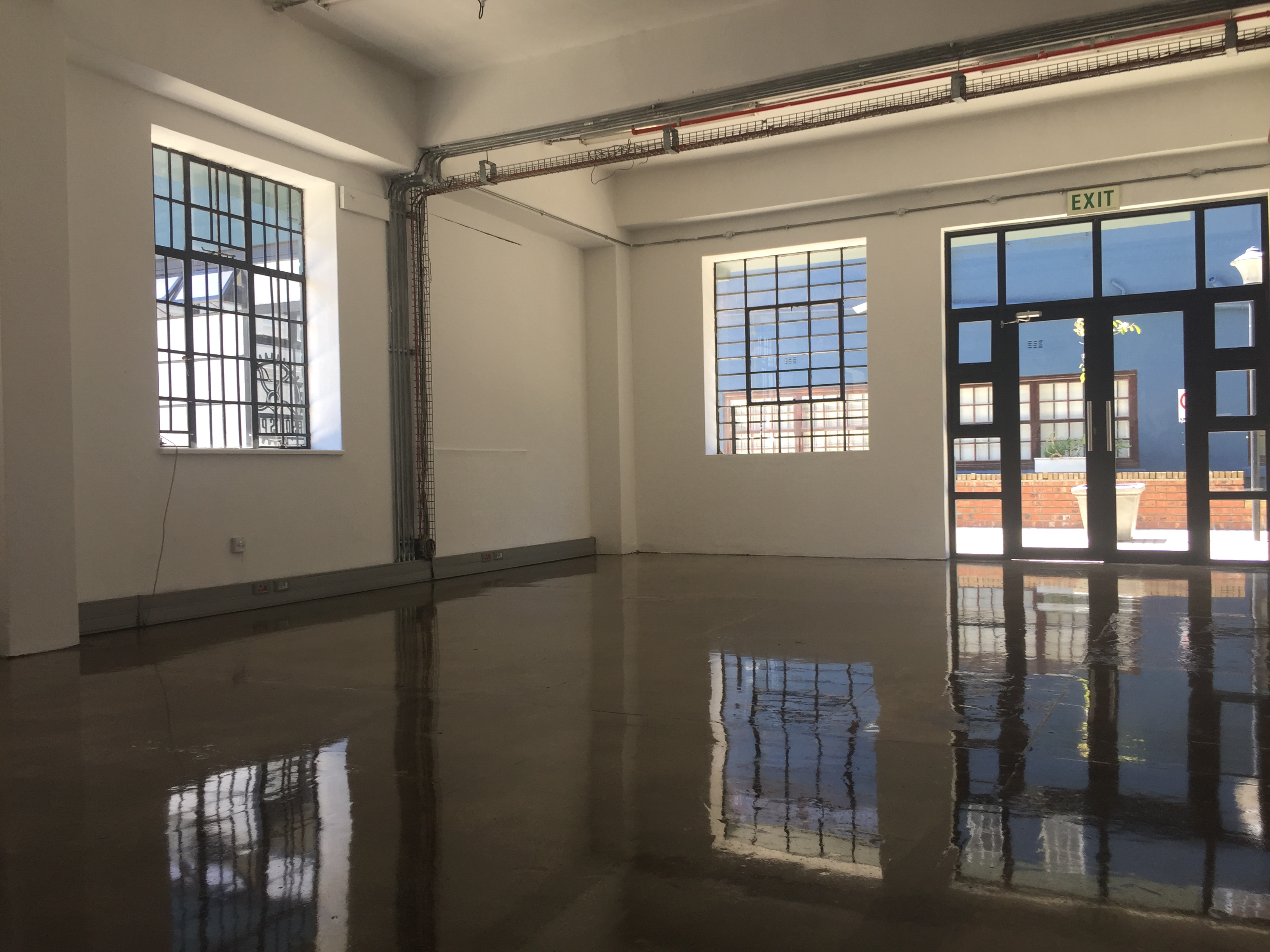 76m² Office Space to rent at Masons Press in Woodstock