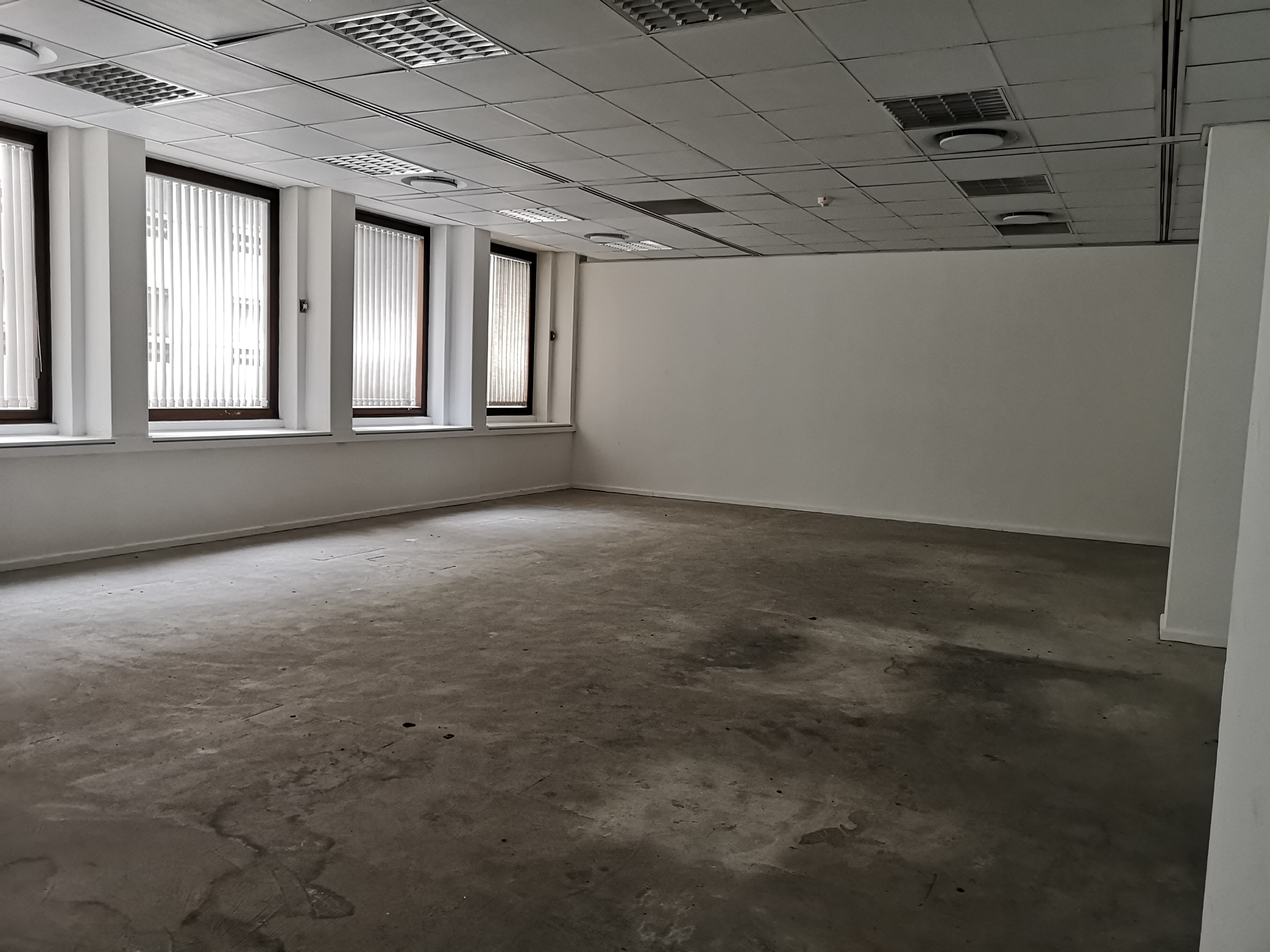 102m² Office Space to rent at Matador Centre in Cape Town CBD