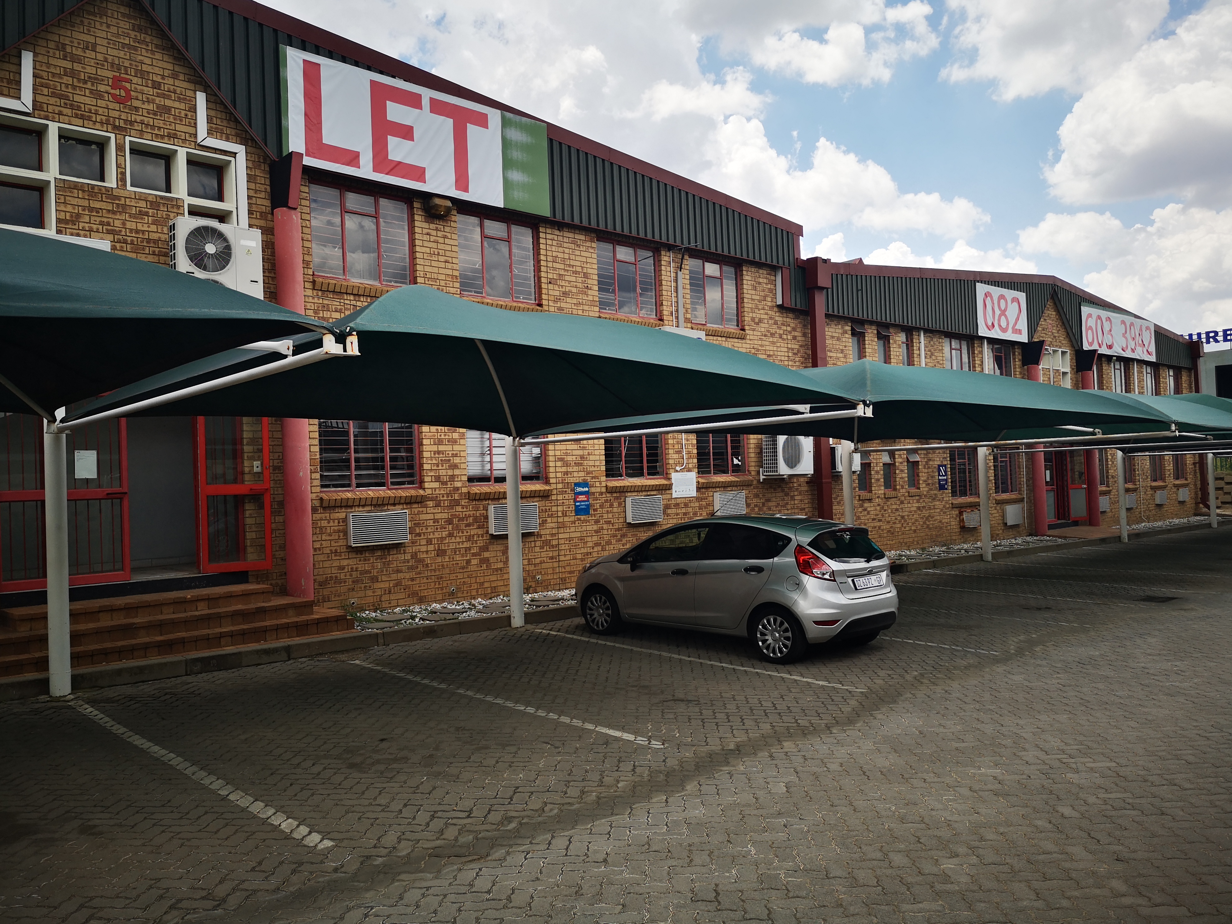 Samrand Samrand Business Park | Warehouse to let | Rennie Knight Frank
