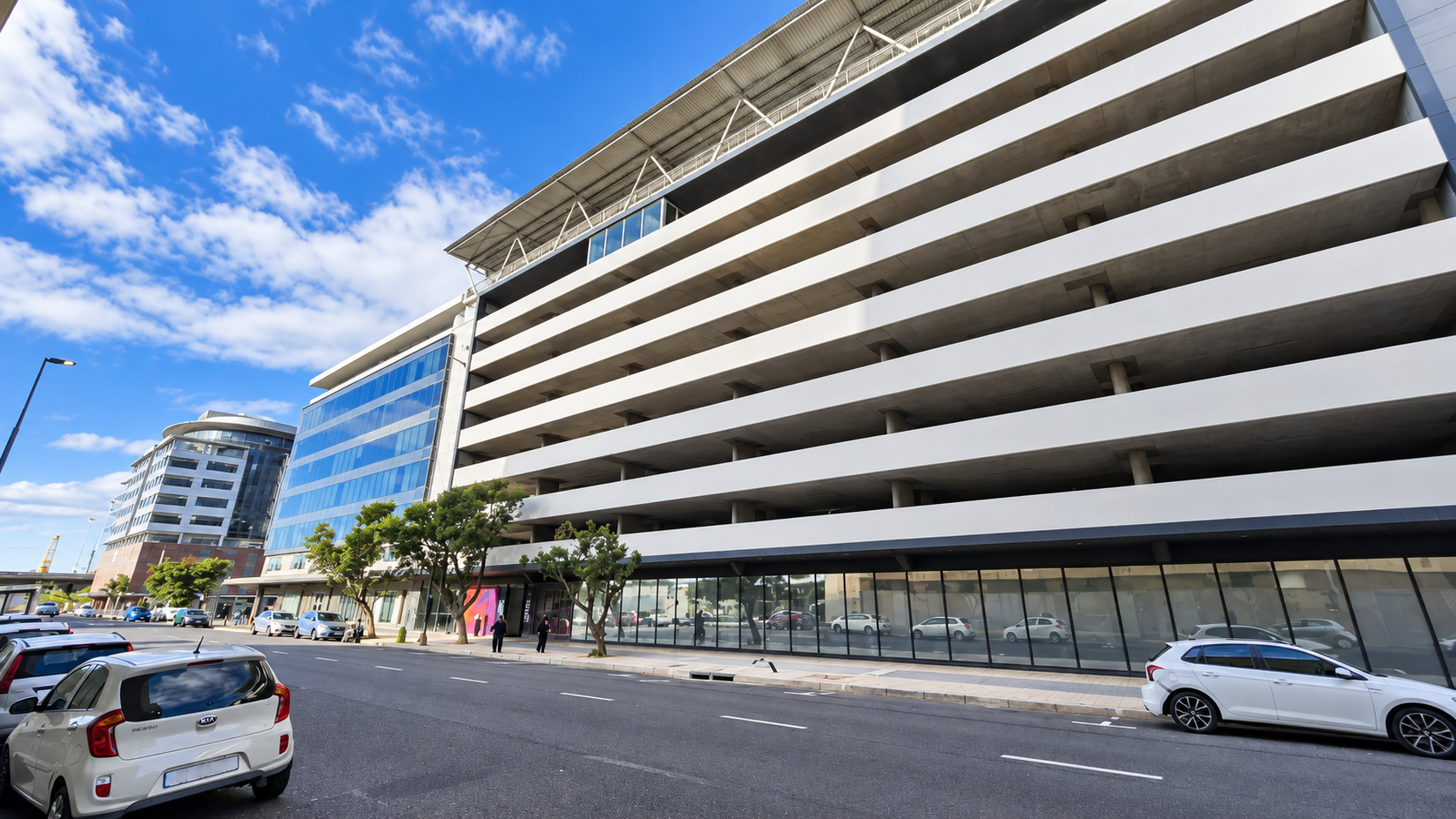 2 030m² Office Space to rent at Oceana House in Foreshore