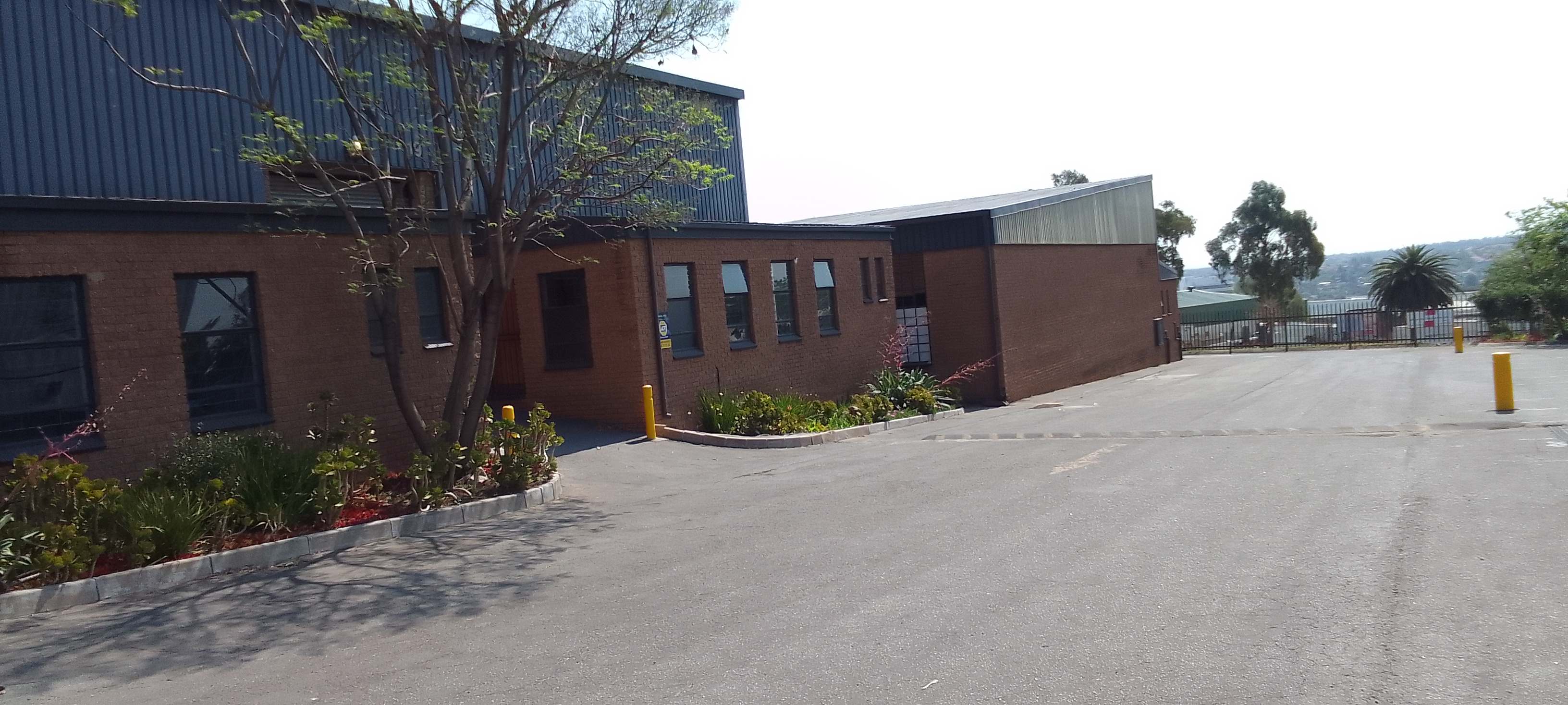 Warehouse to rent at Perskor Park in Halfway House