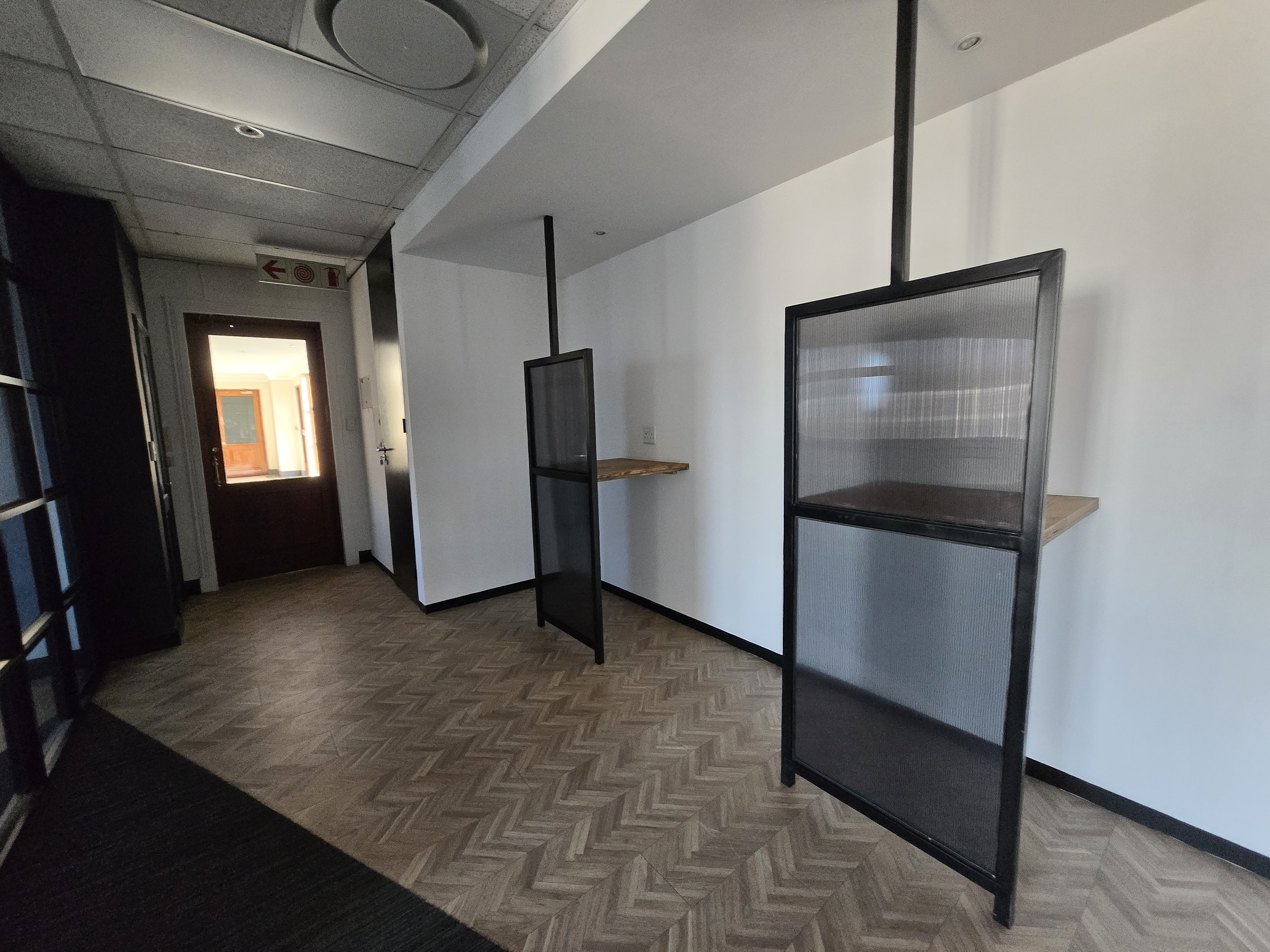 1 627m² Office Space to rent at Pinmill Farm in Sandown JHB