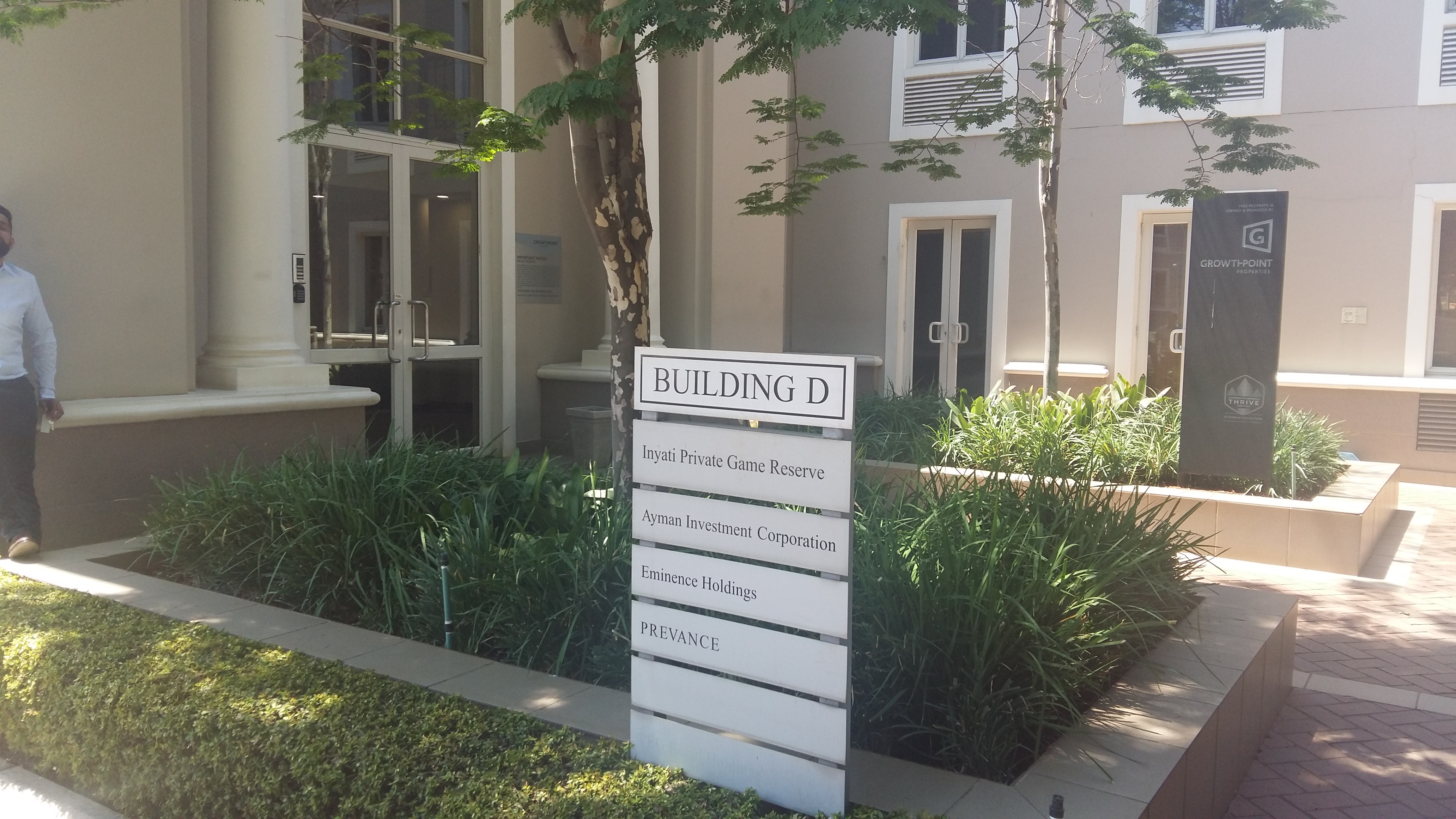 381m² Office Space to rent at Riviera Road Office Park in Killarney