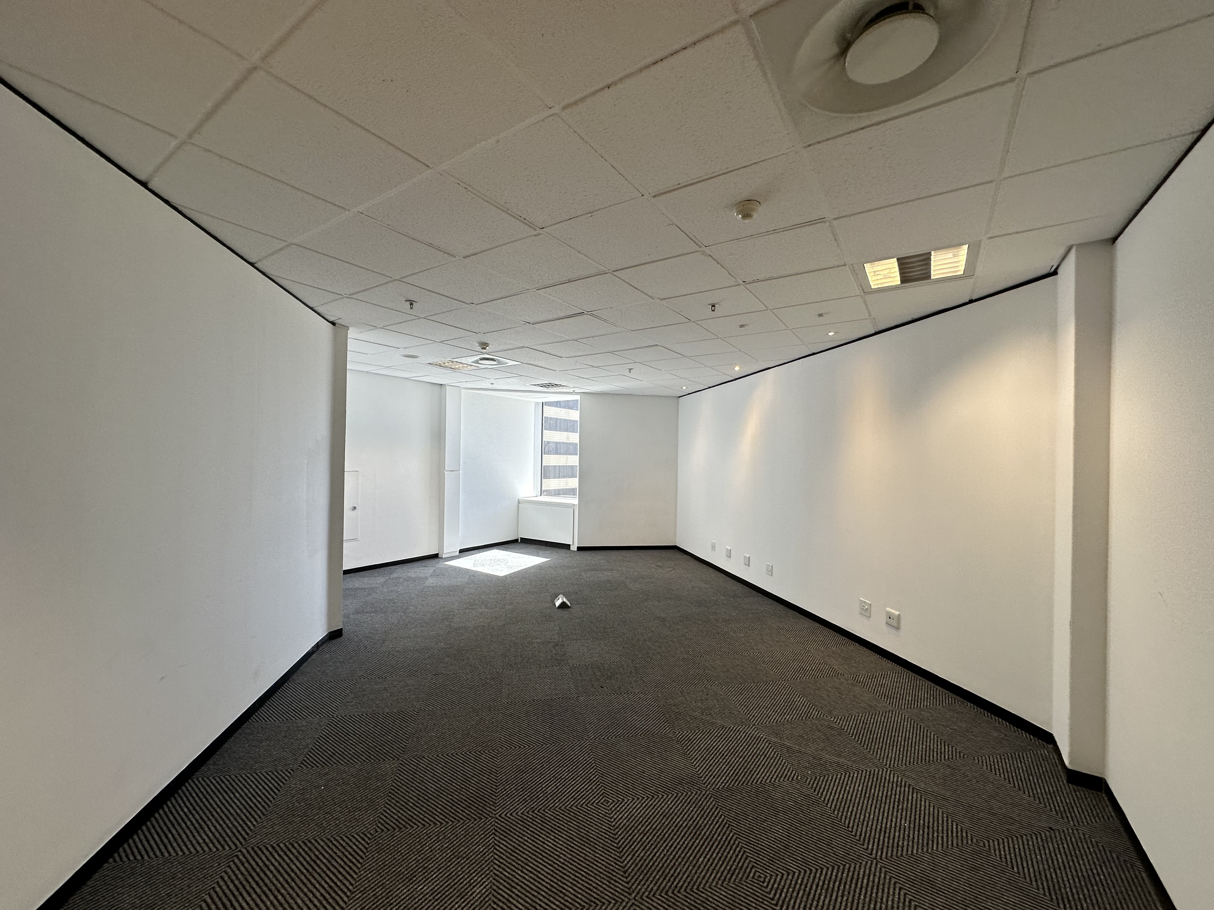 435m² Office Space to rent at SA Reserve Bank Building in Cape Town CBD