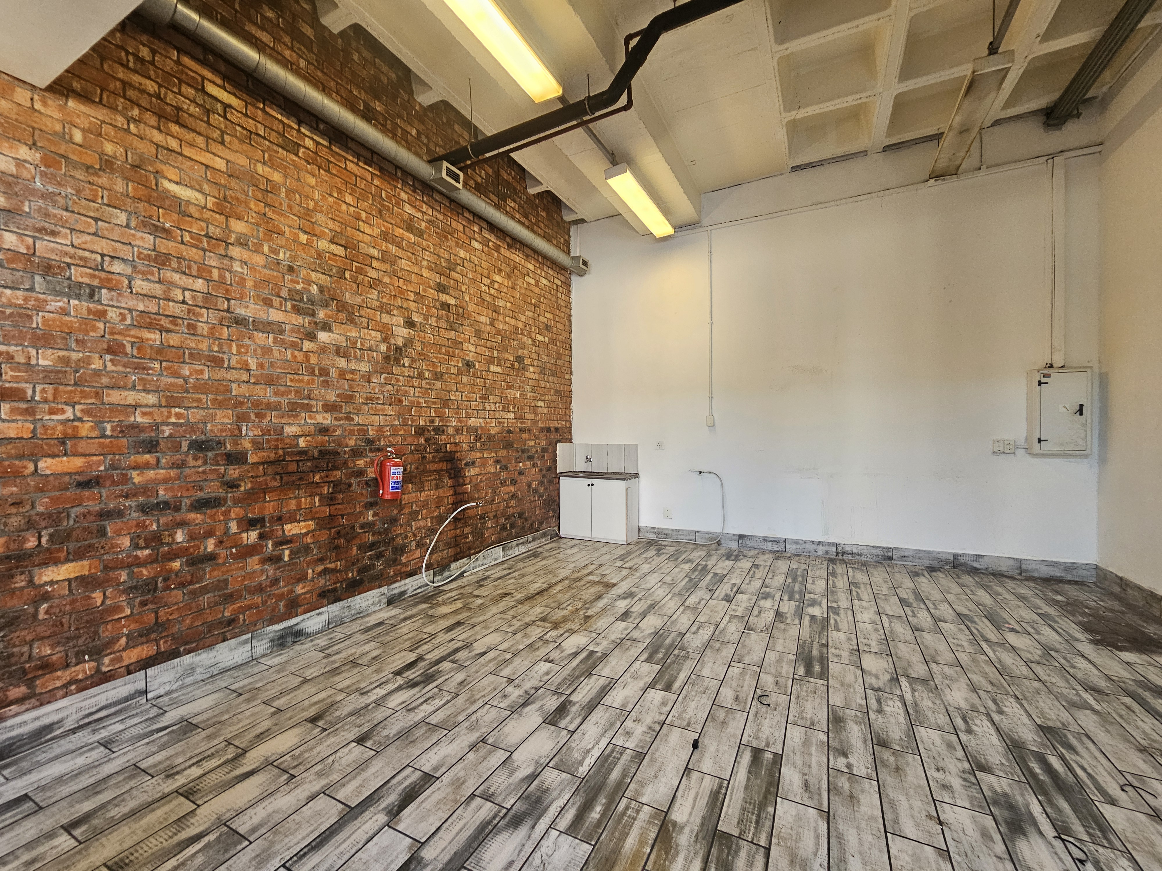 113m² Retail Shops to rent at Sable Square in Sanddrift