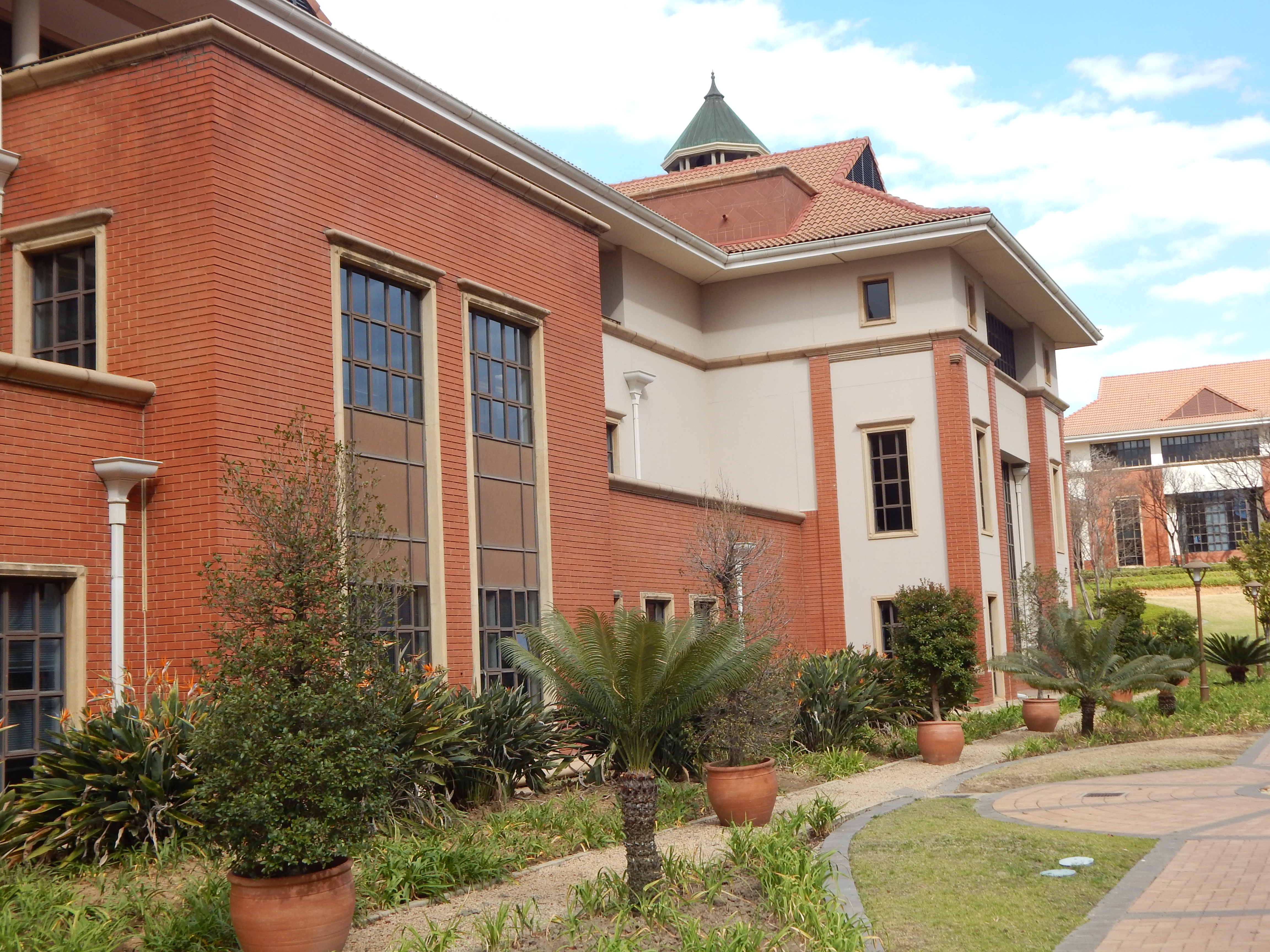Office Space to rent at The Campus in Bryanston