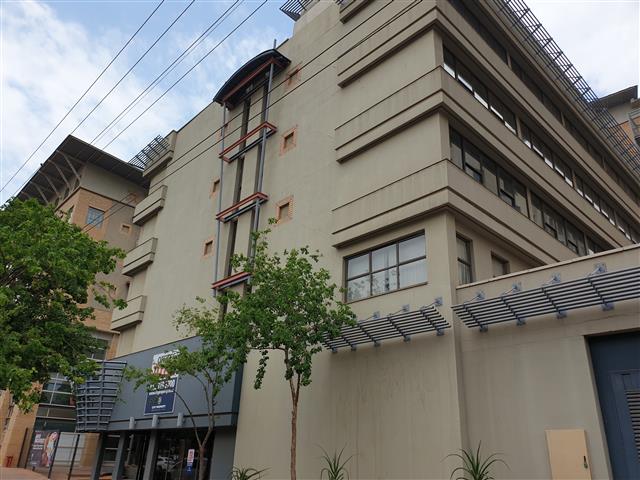 Retail Shops to rent at The Fields in Hatfield