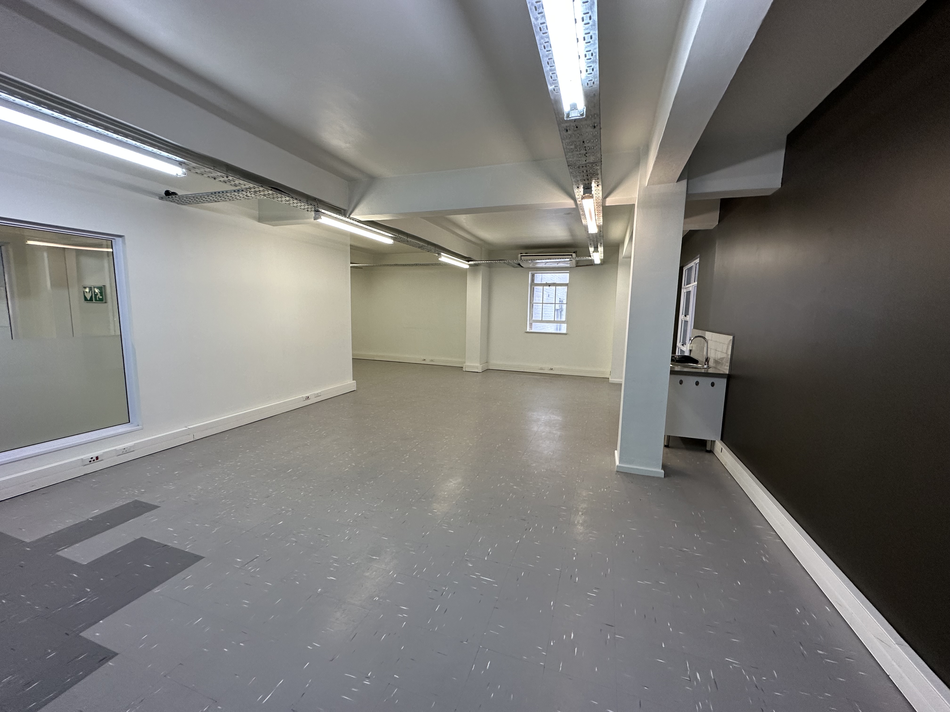 90m² Office Space to rent at The Landing in Cape Town CBD