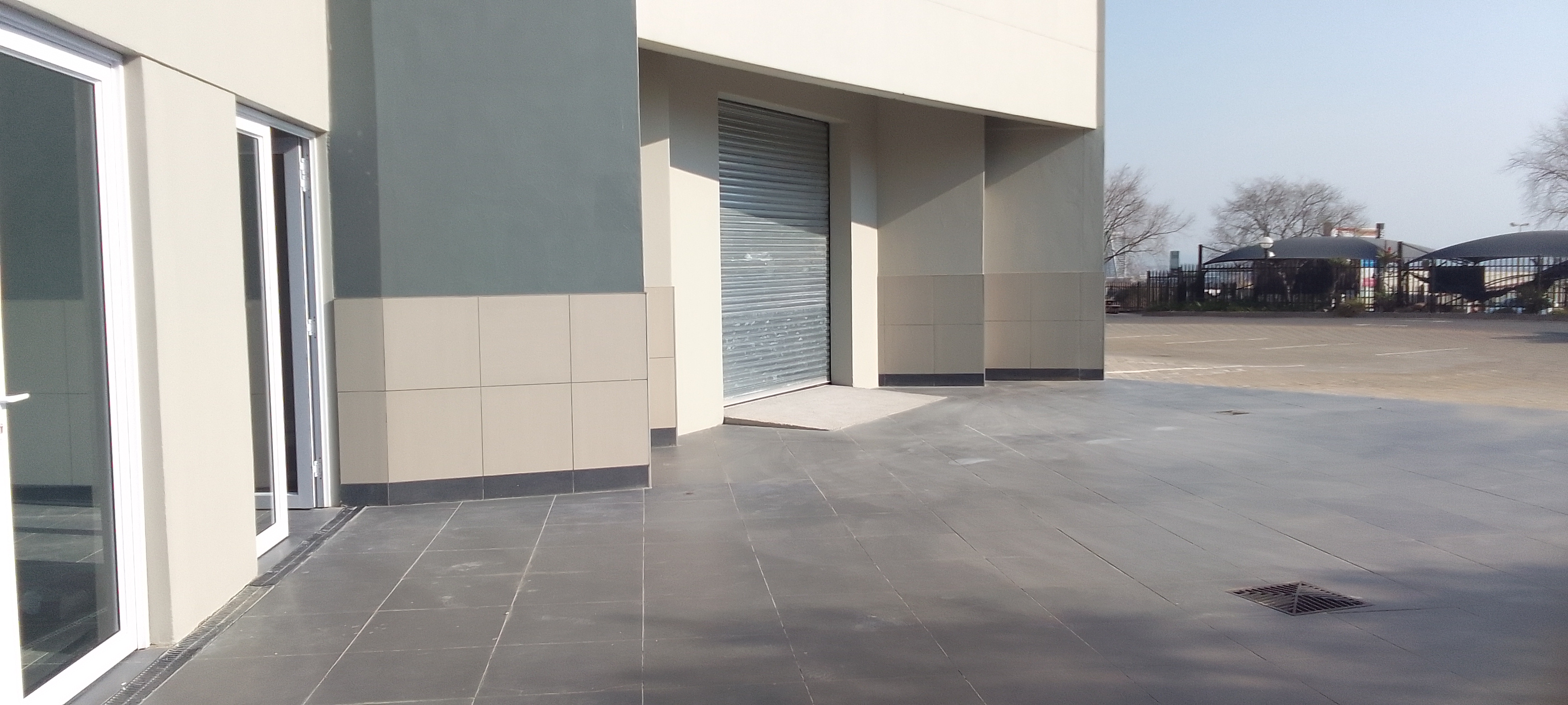 346m² Retail Shops to rent at The Link in Halfway House