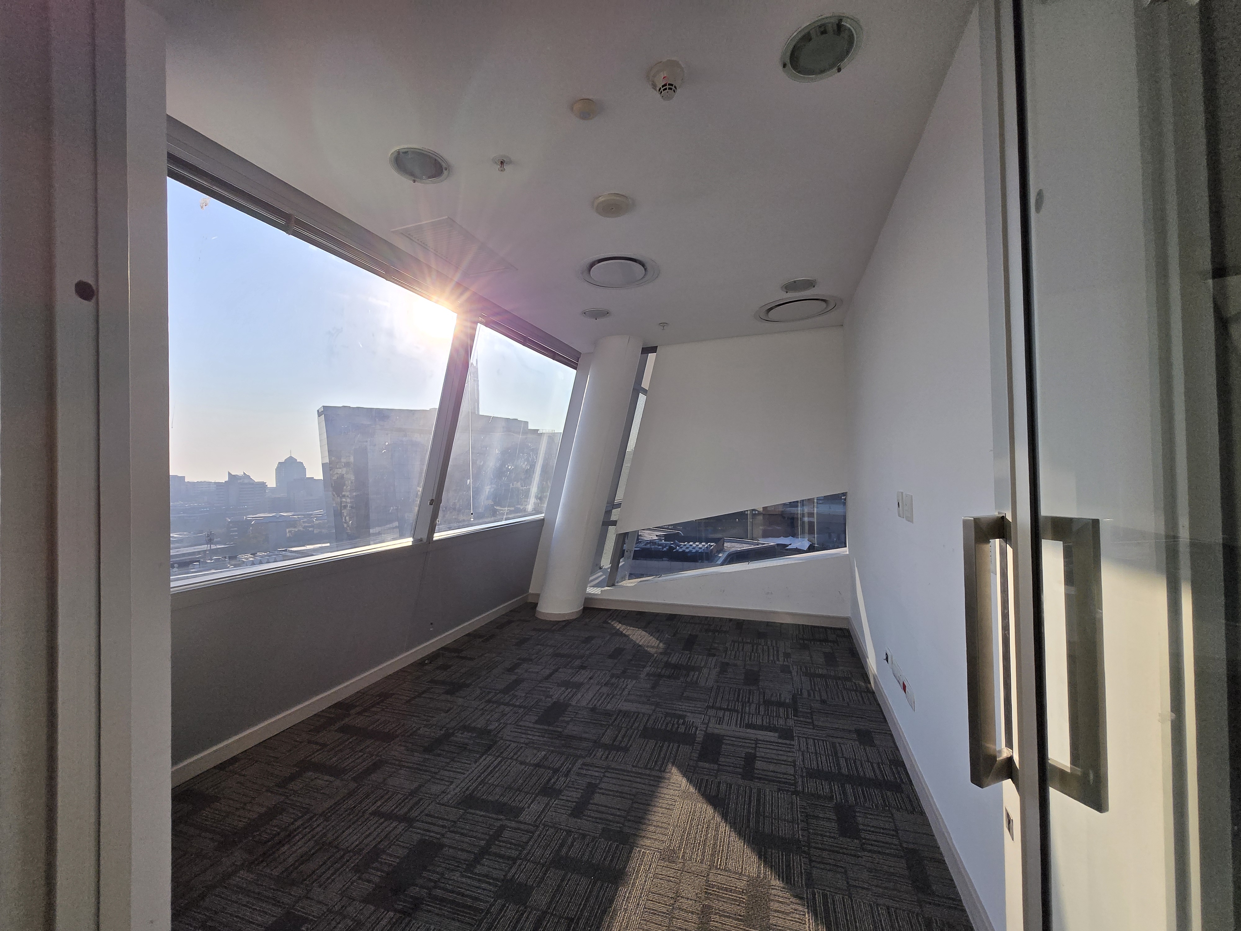 520m² Office Space to rent at The Towers in Sandton Central