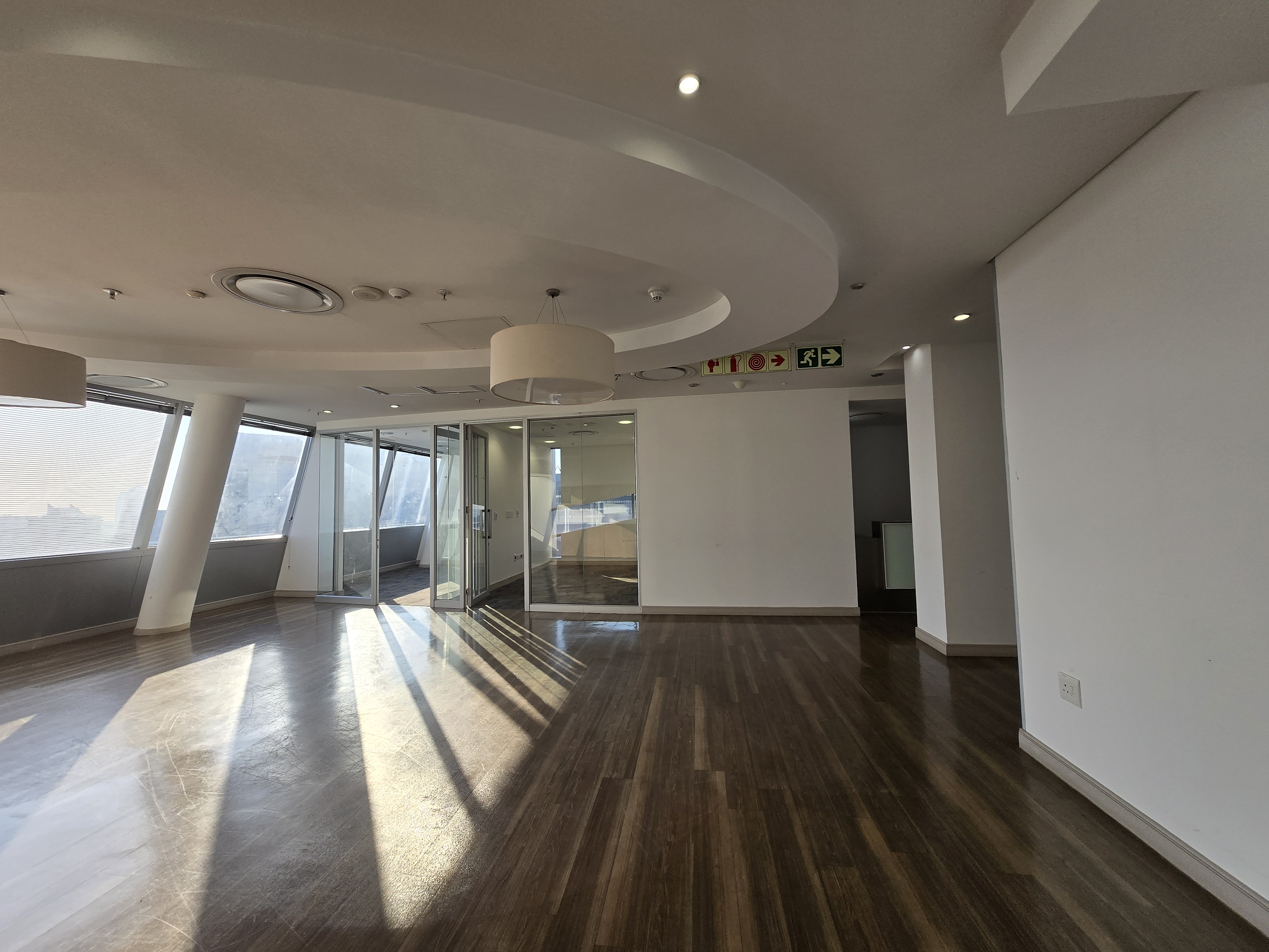 520m² Office Space to rent at The Towers in Sandton Central