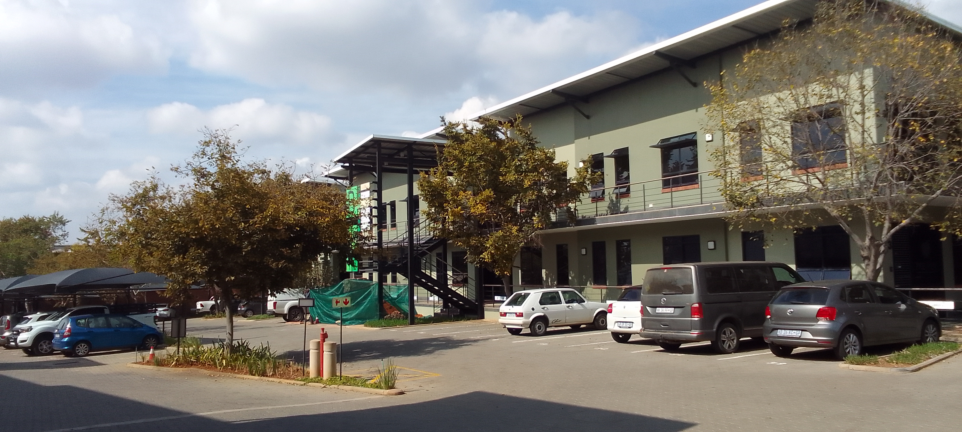 100m² Office Space to rent at The Willows Office Park in Die Wilgers