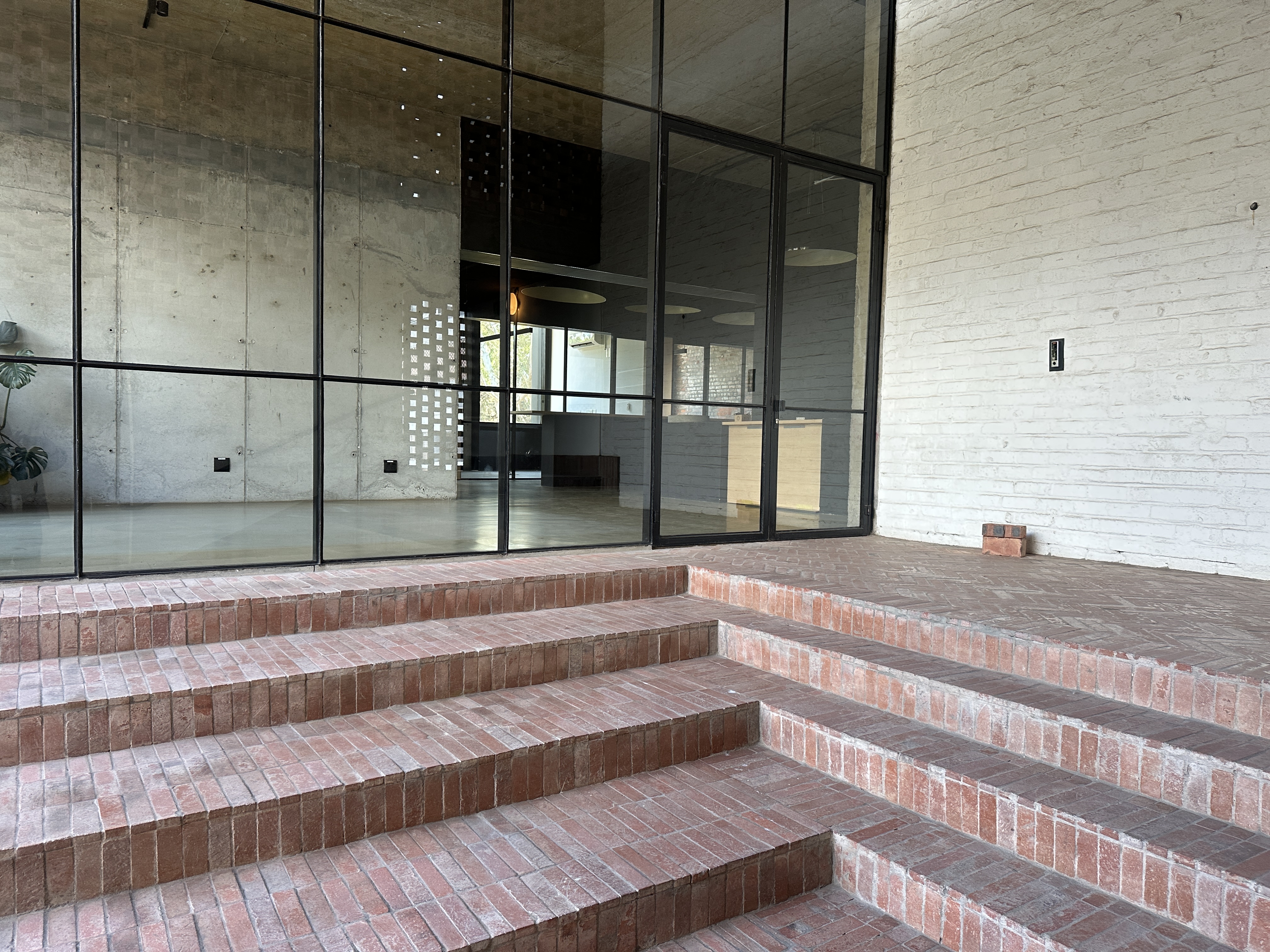 815m² Office Space to rent at Tramways Building in Woodstock