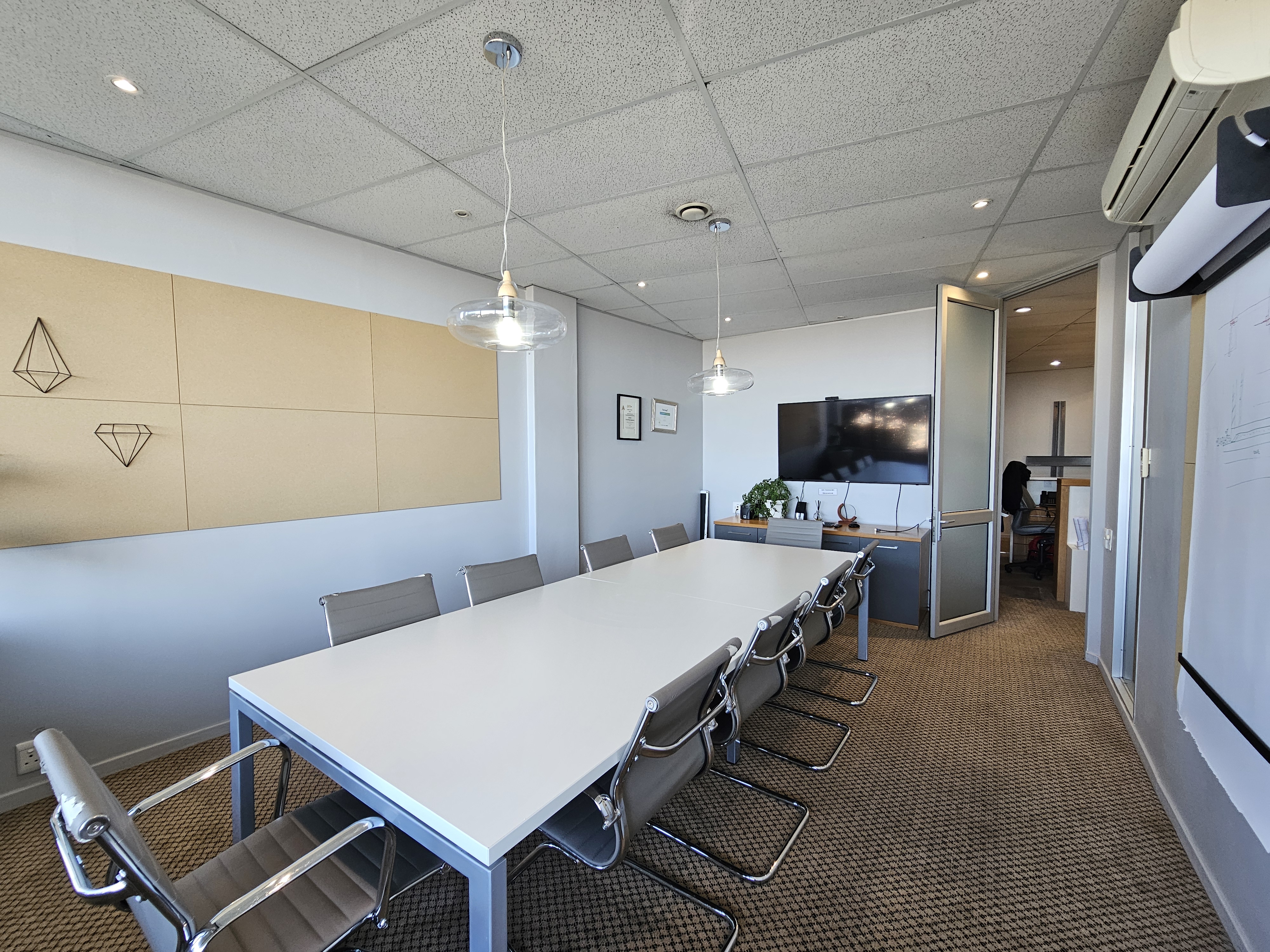 511m² Office Space to rent at Tygerberg Park in Plattekloof