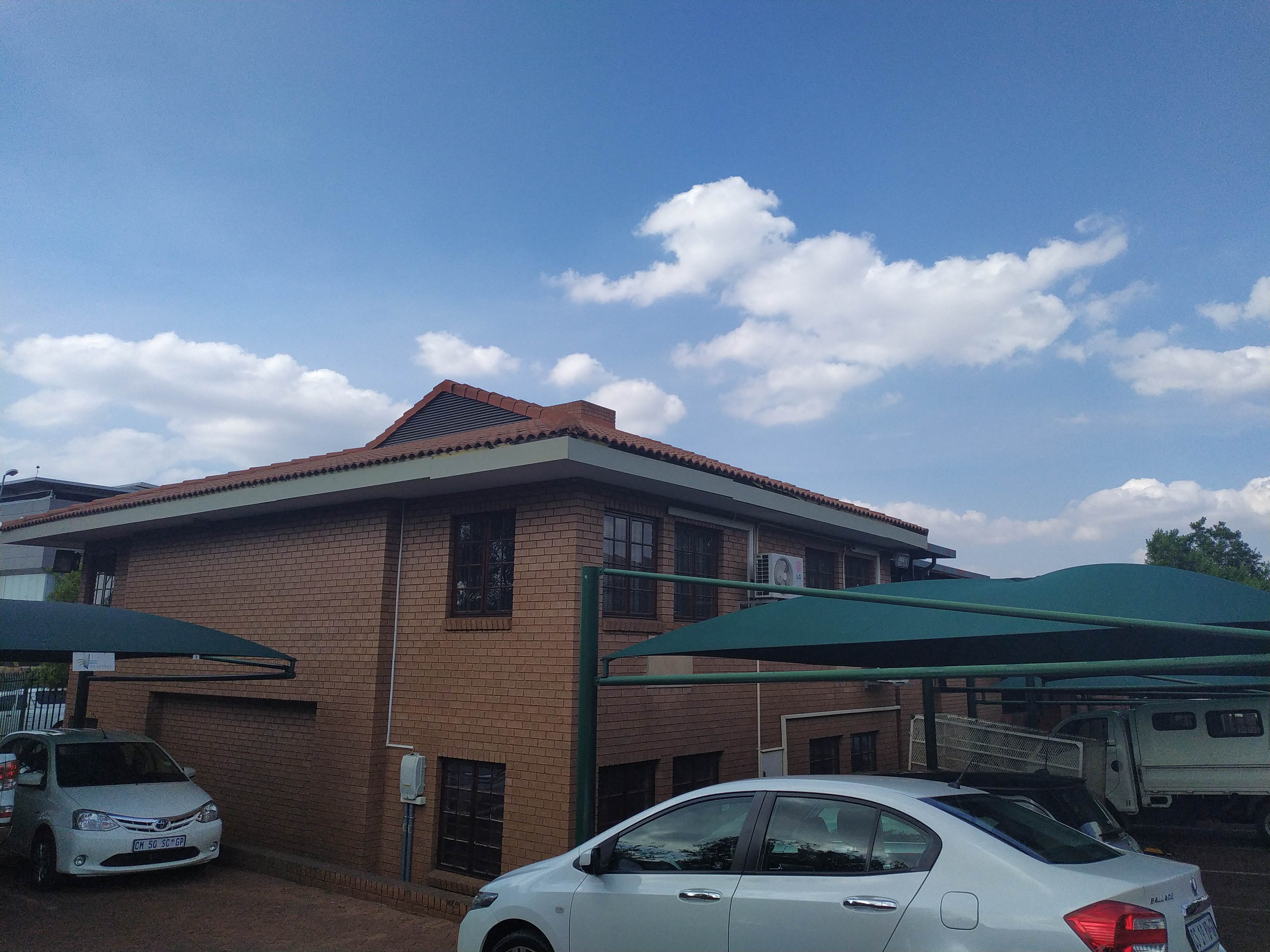 101m² Office Space to rent at Uitzicht Park in Highveld