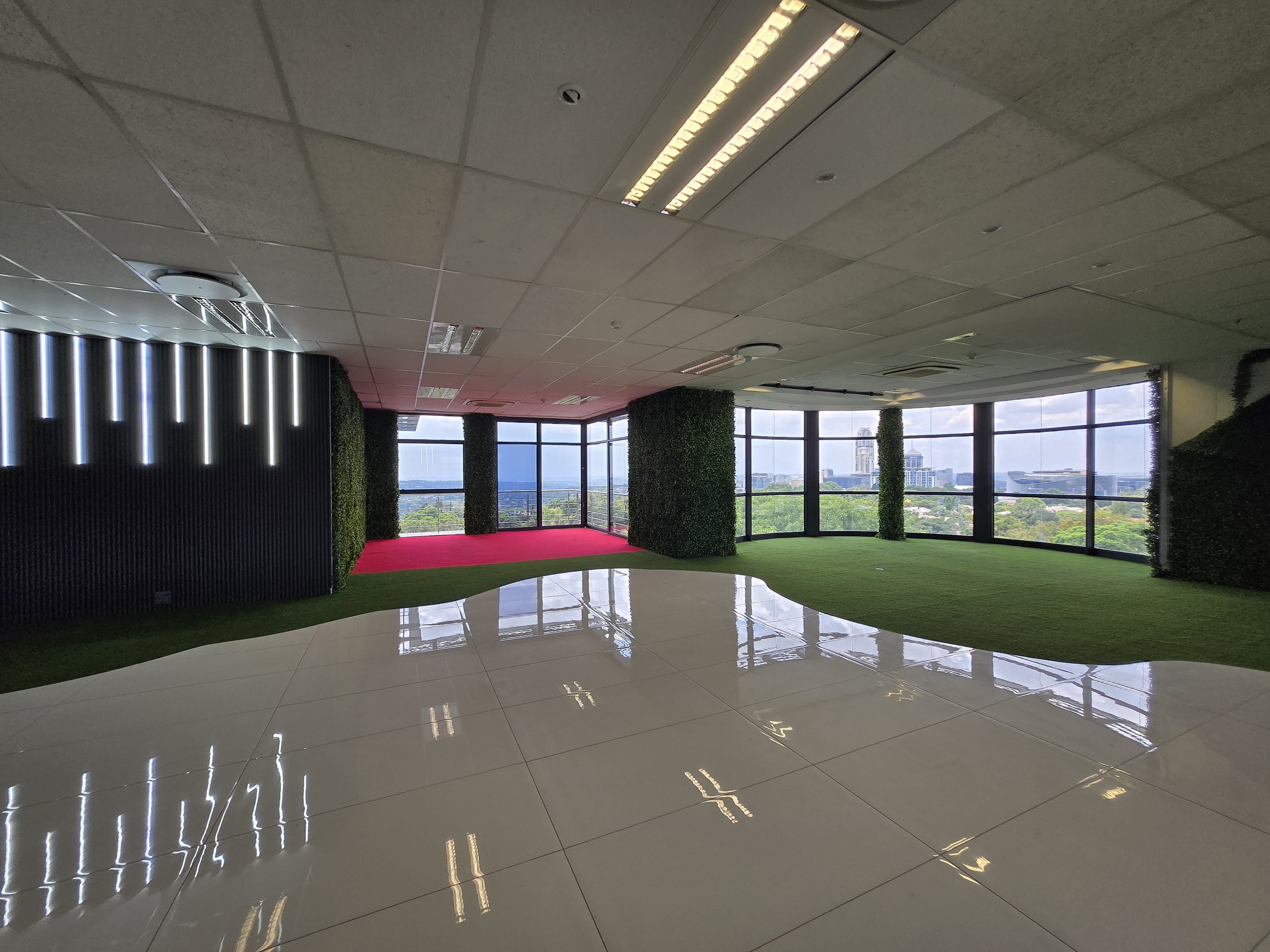 501m² Office Space to rent at Vdara in Sandhurst