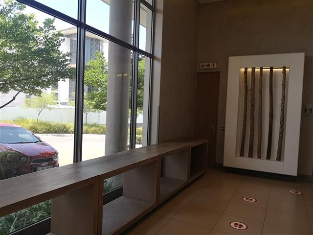 1 162m² Office Space to rent at Waterfall Maxwell Office Park in Waterfall City