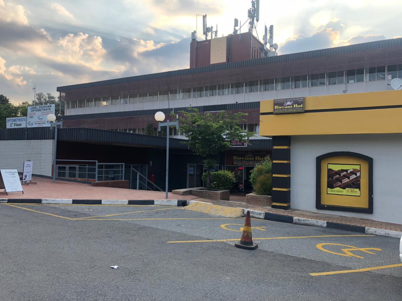 Retail Shops to rent at Wendywood Shopping Centre in Wendywood