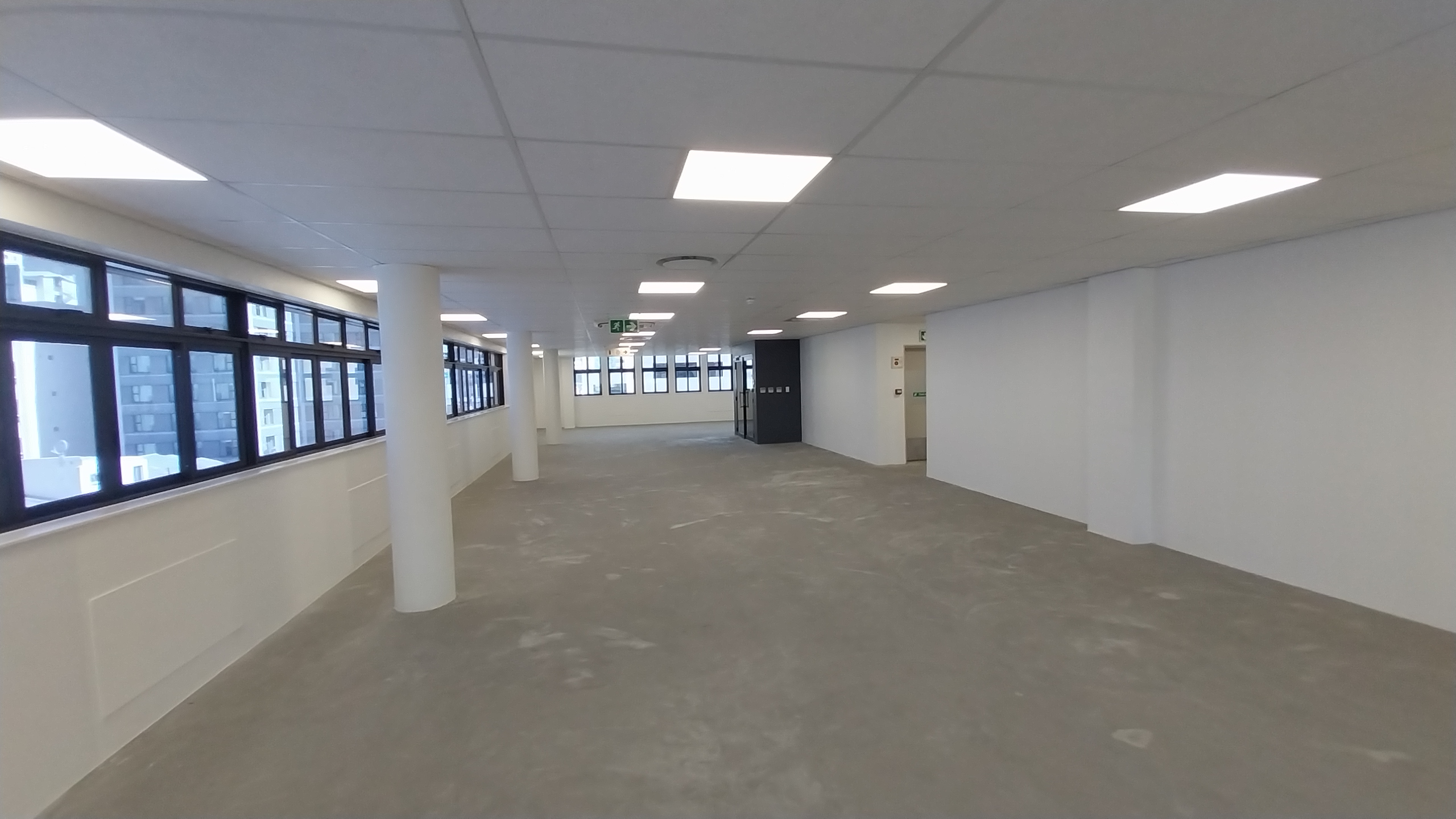 335m² Office Space to rent at 30 Waterkant Street in Cape Town CBD