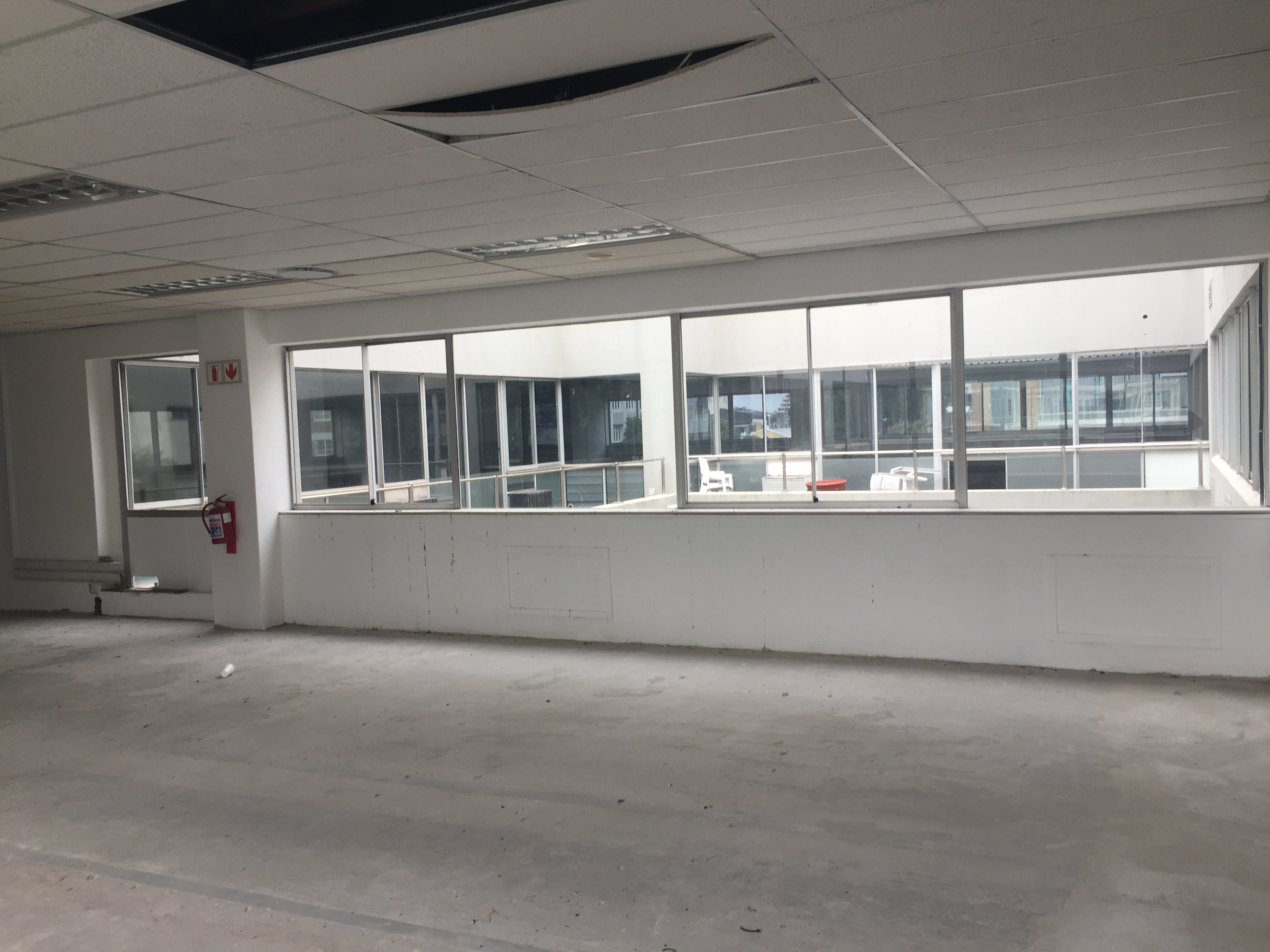 858m² Office Space to rent at 35 On Wale in Cape Town CBD