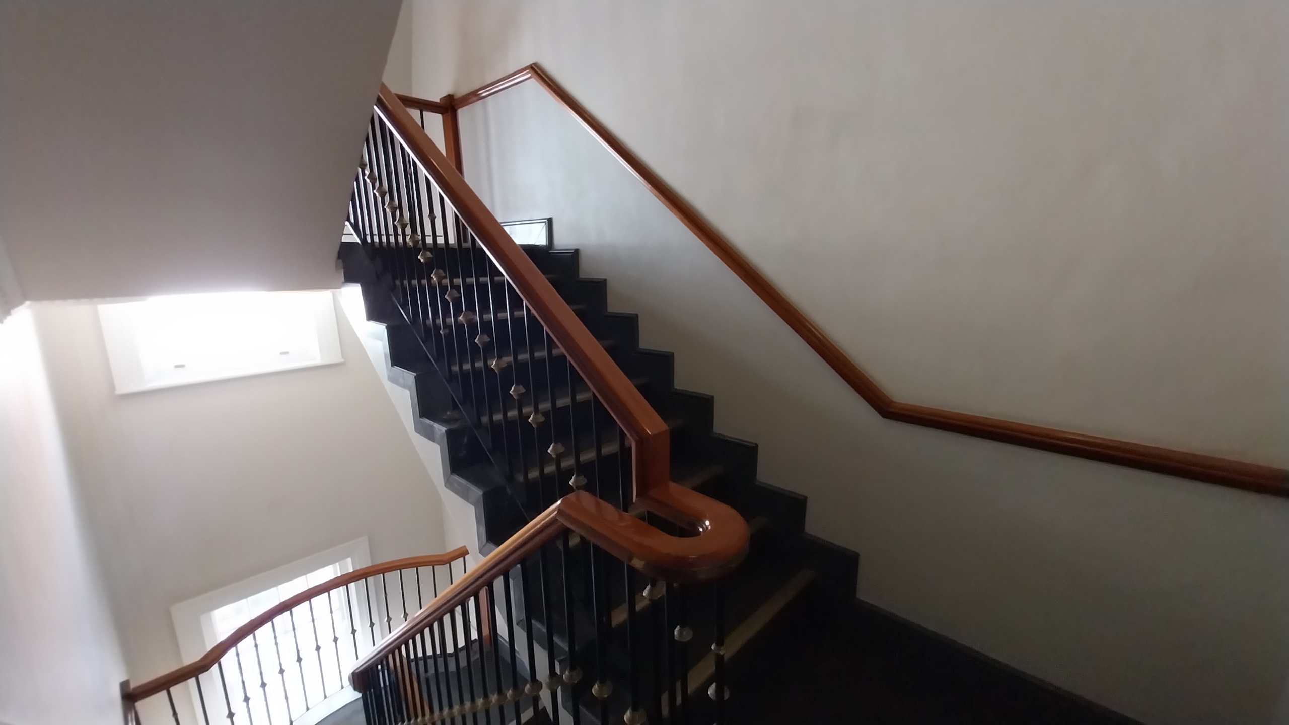 196m² Office Space to rent at Winchester House in Cape Town CBD