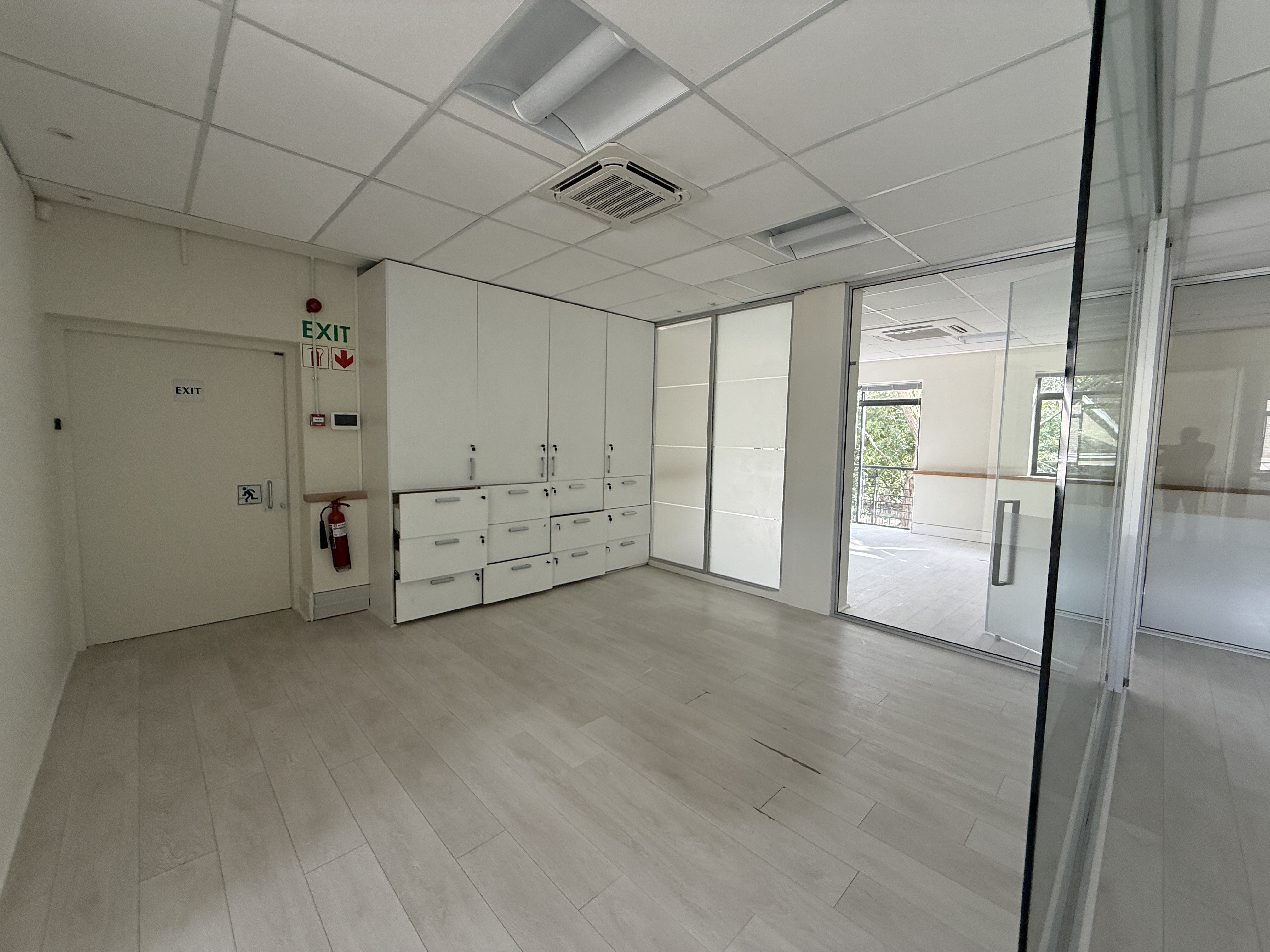 415m² Office Space to rent at Boundary Terraces in Newlands