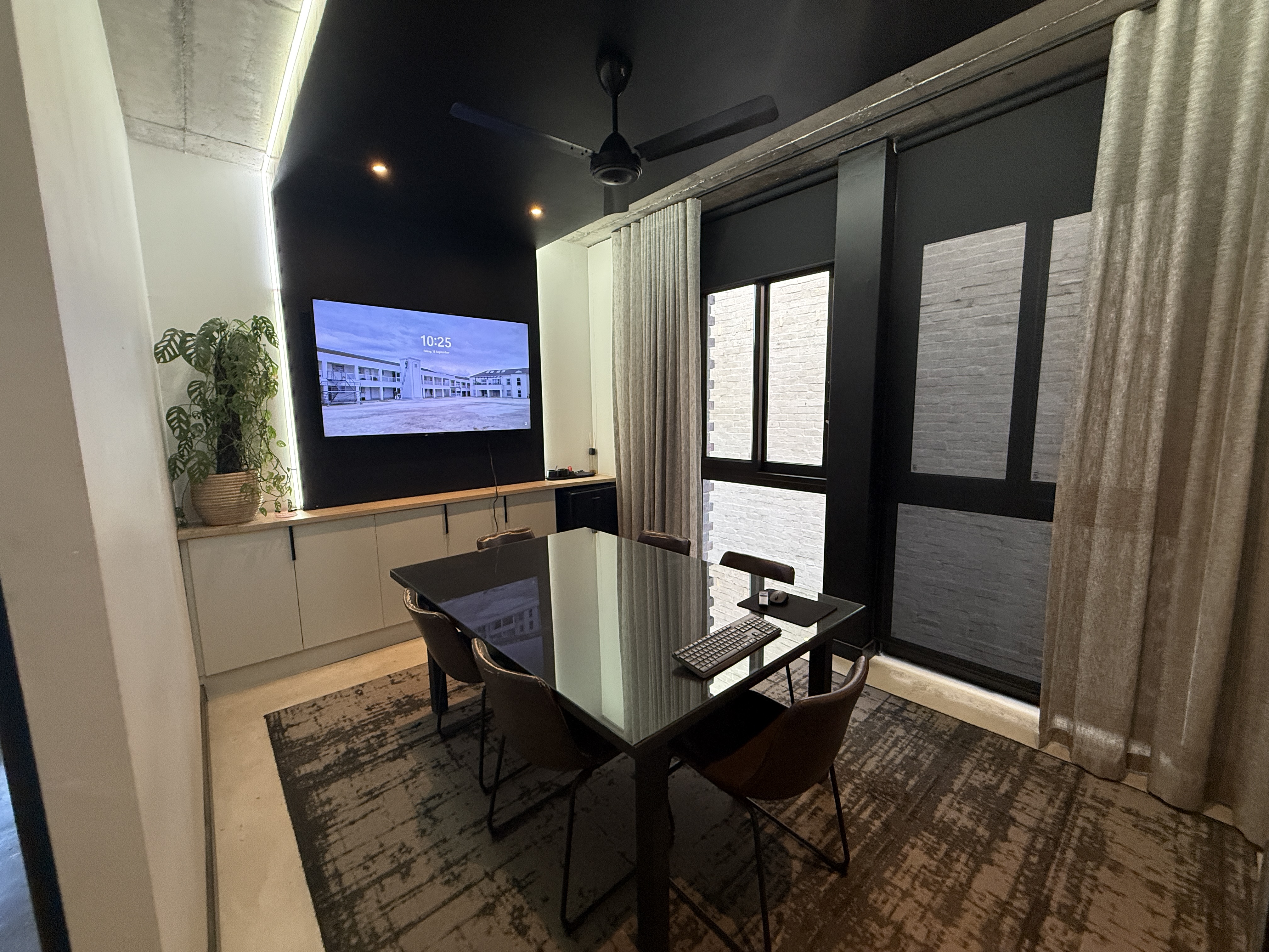 140m² Office Space to rent at Devonbosch - Stellenbosch in Stellenbosch