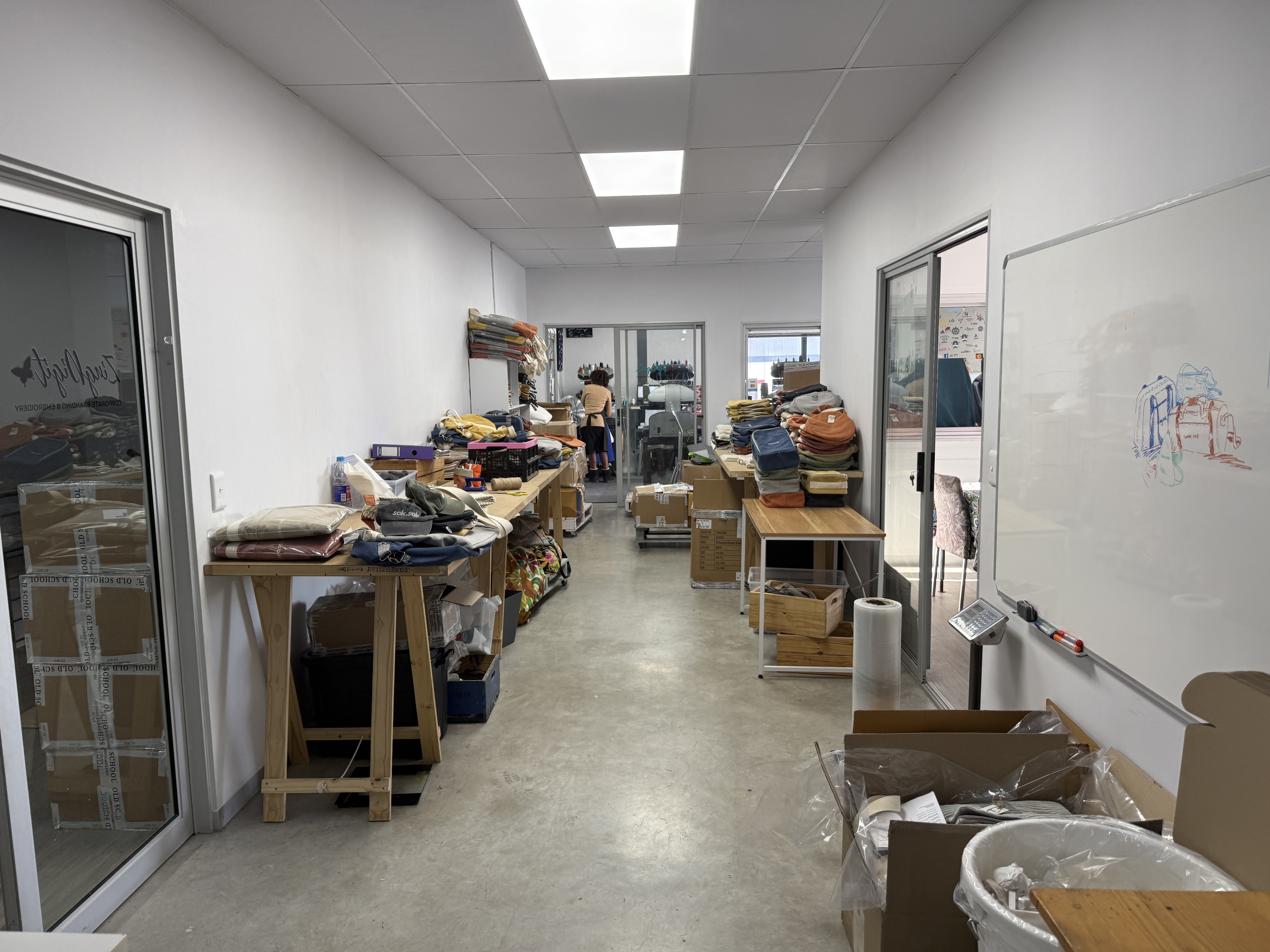 Warehouse to rent at Firgrove Business Park in Firgrove