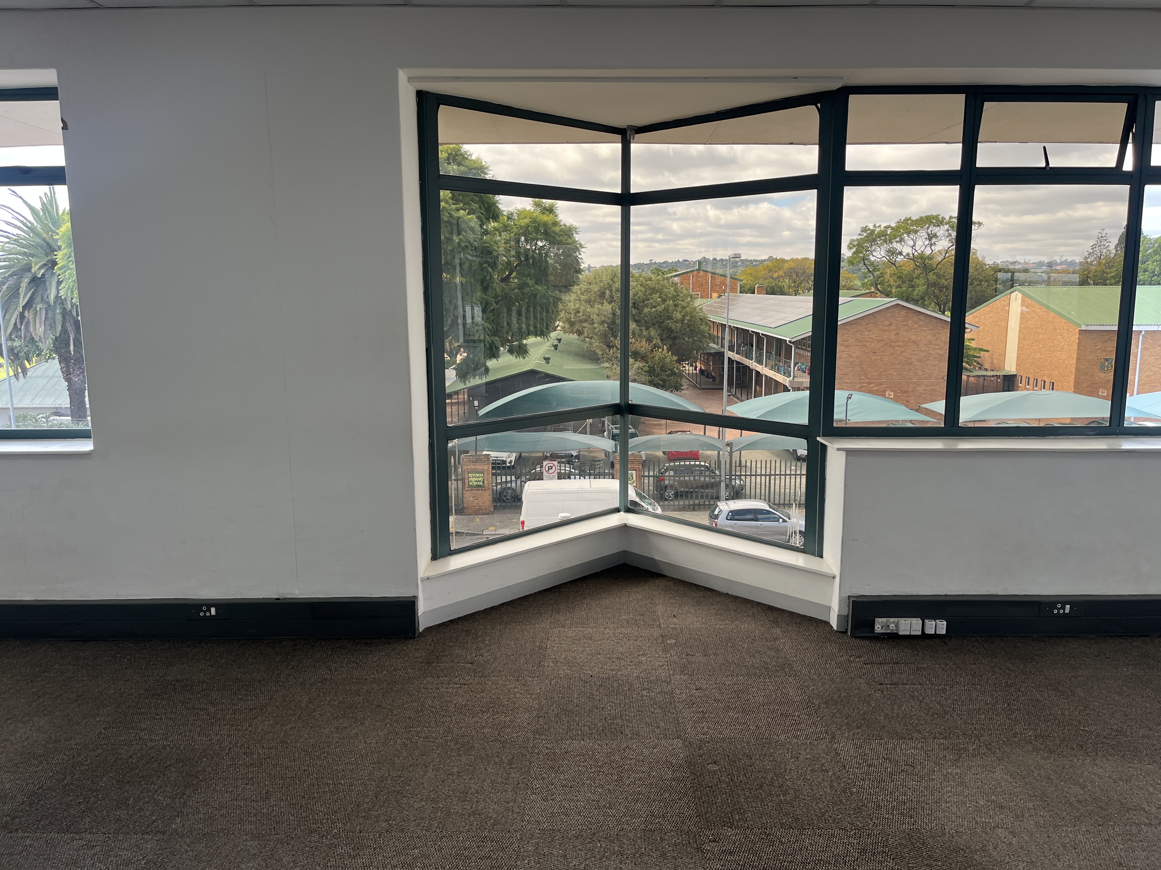 261m² Office Space to rent at 371 Rivonia Boulevard in Rivonia