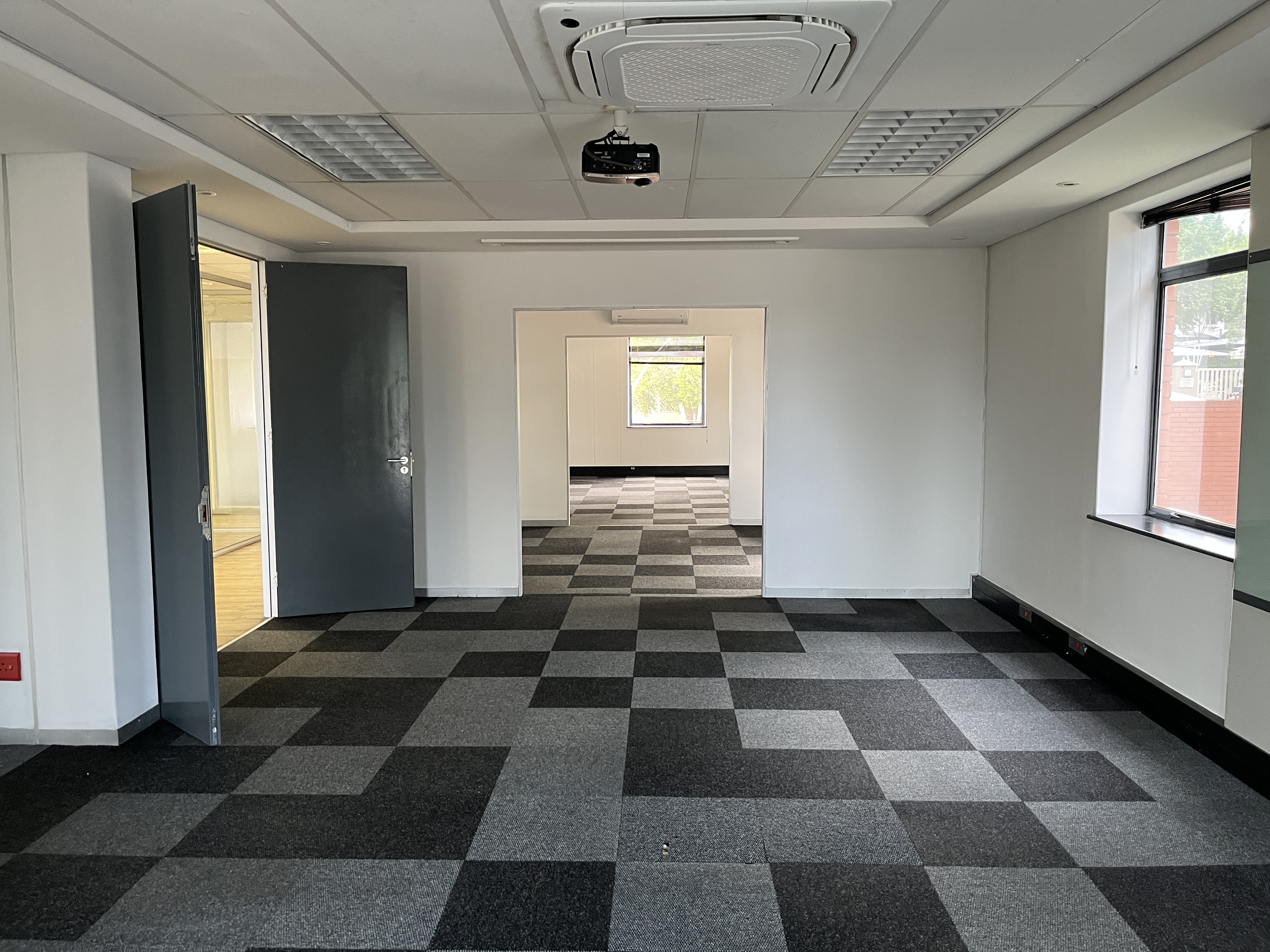 Office Space to rent at Silverpoint Office Park in Bryanston