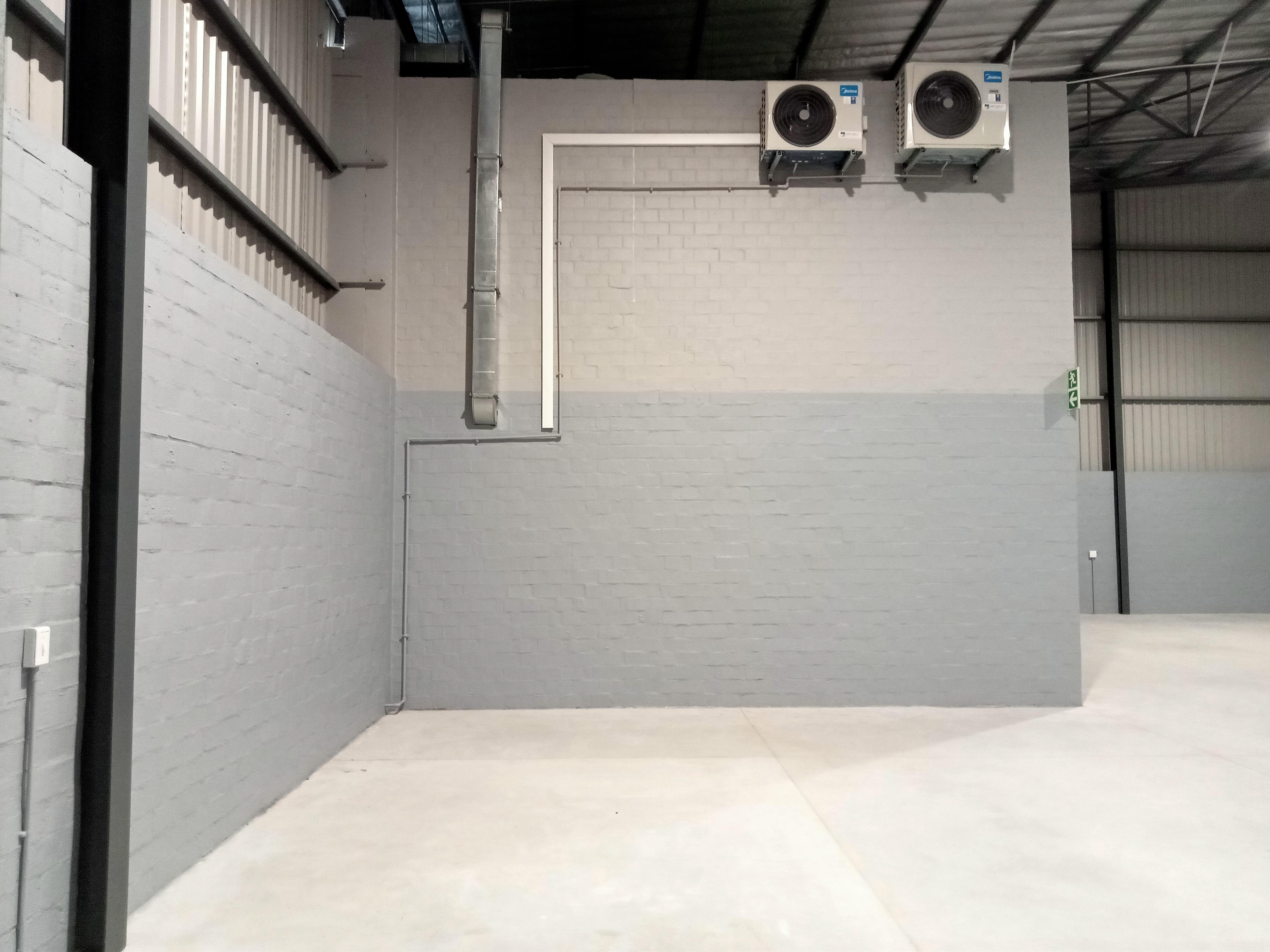 Warehouse to rent at Stonewood Park in Okavango