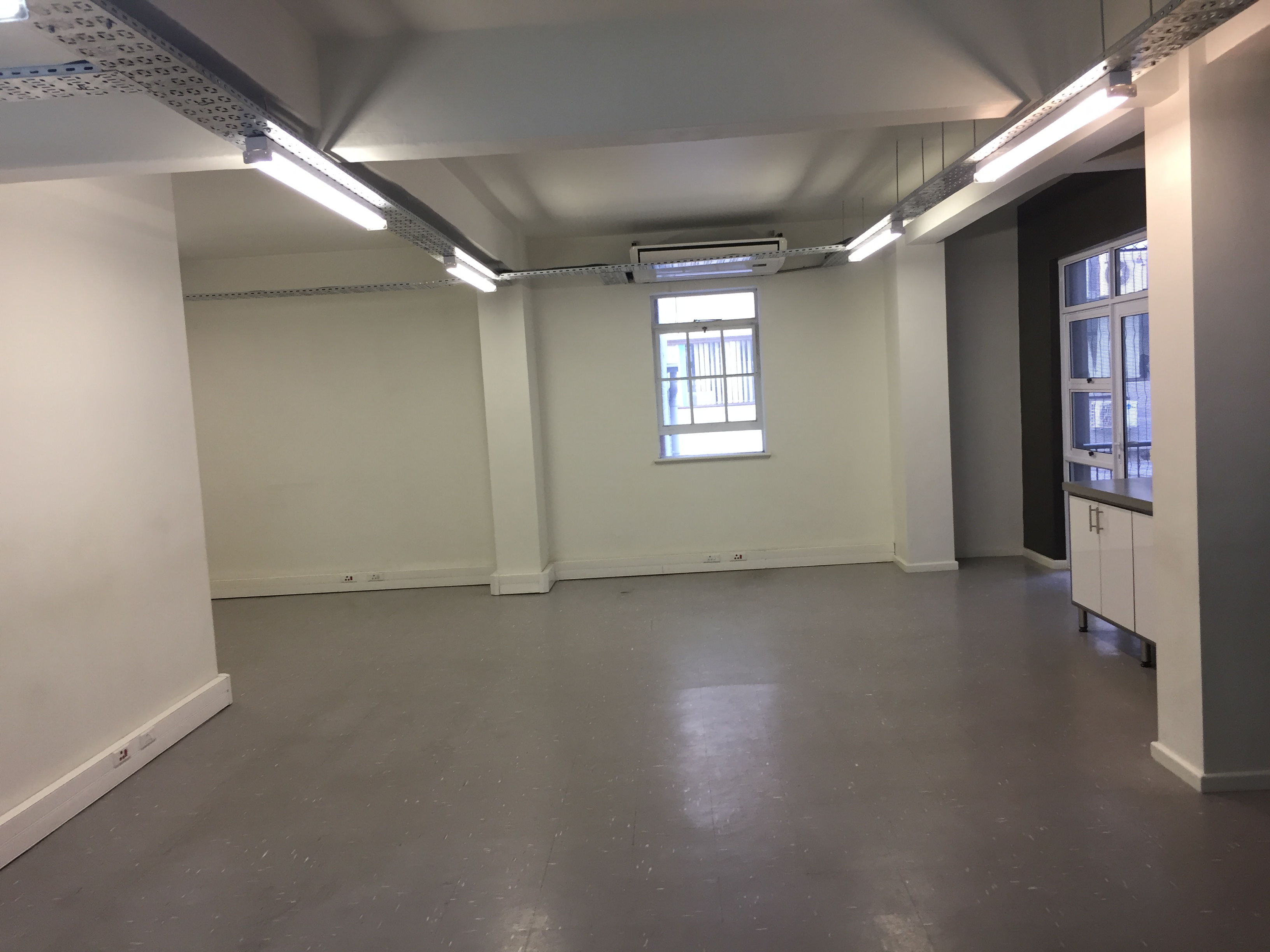90m² Office Space to rent at The Landing in Cape Town CBD