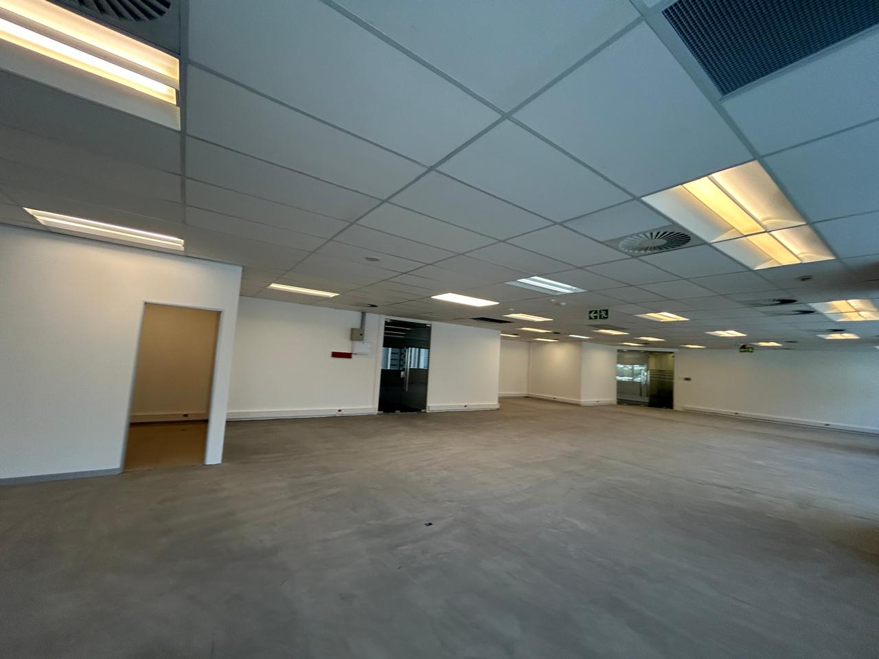263m² Office Space to rent at The Towers  - Ex Standard Bank Centre in Cape Town CBD