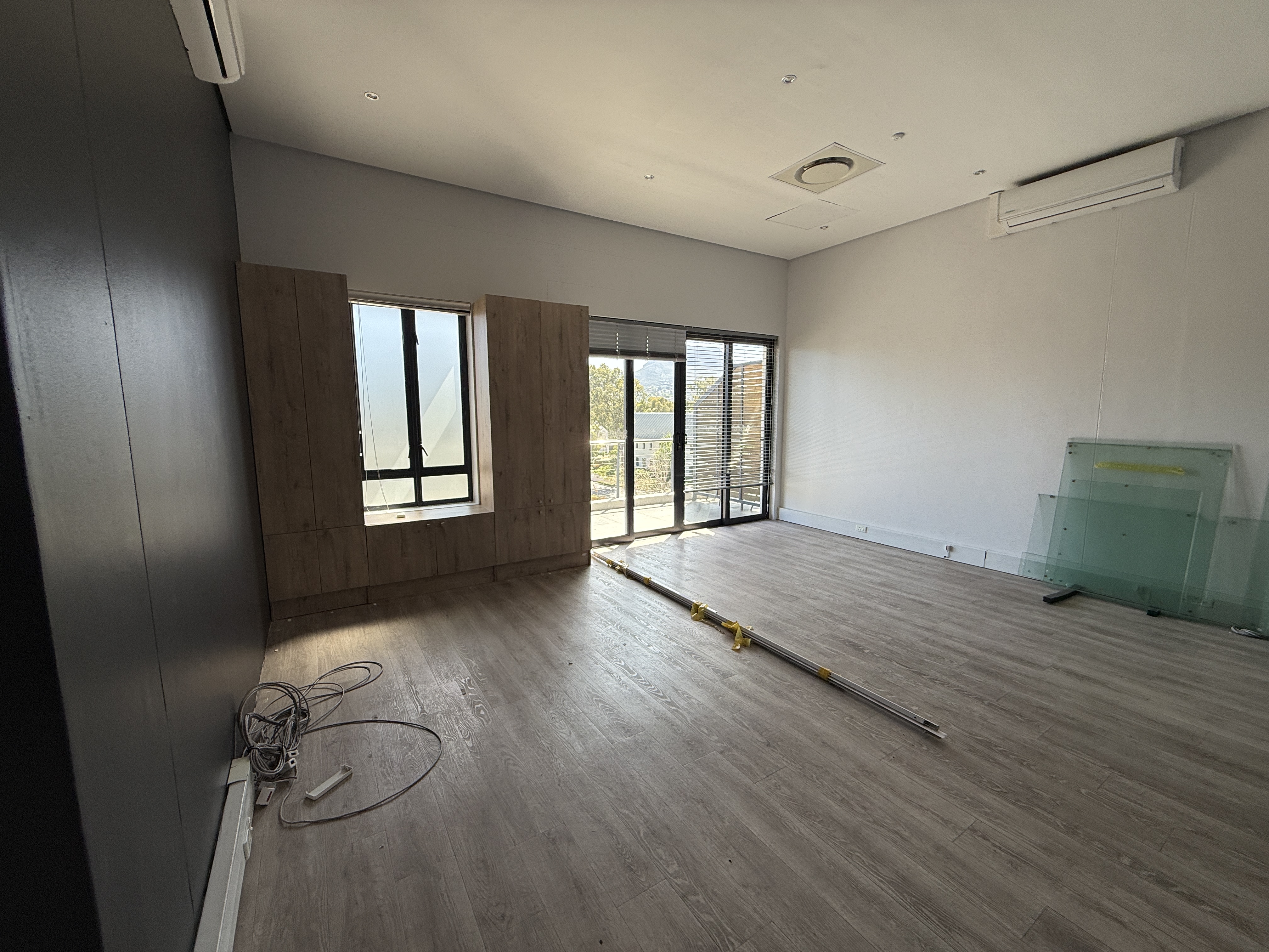 164m² Office Space to rent at Titanium House in Paardevlei