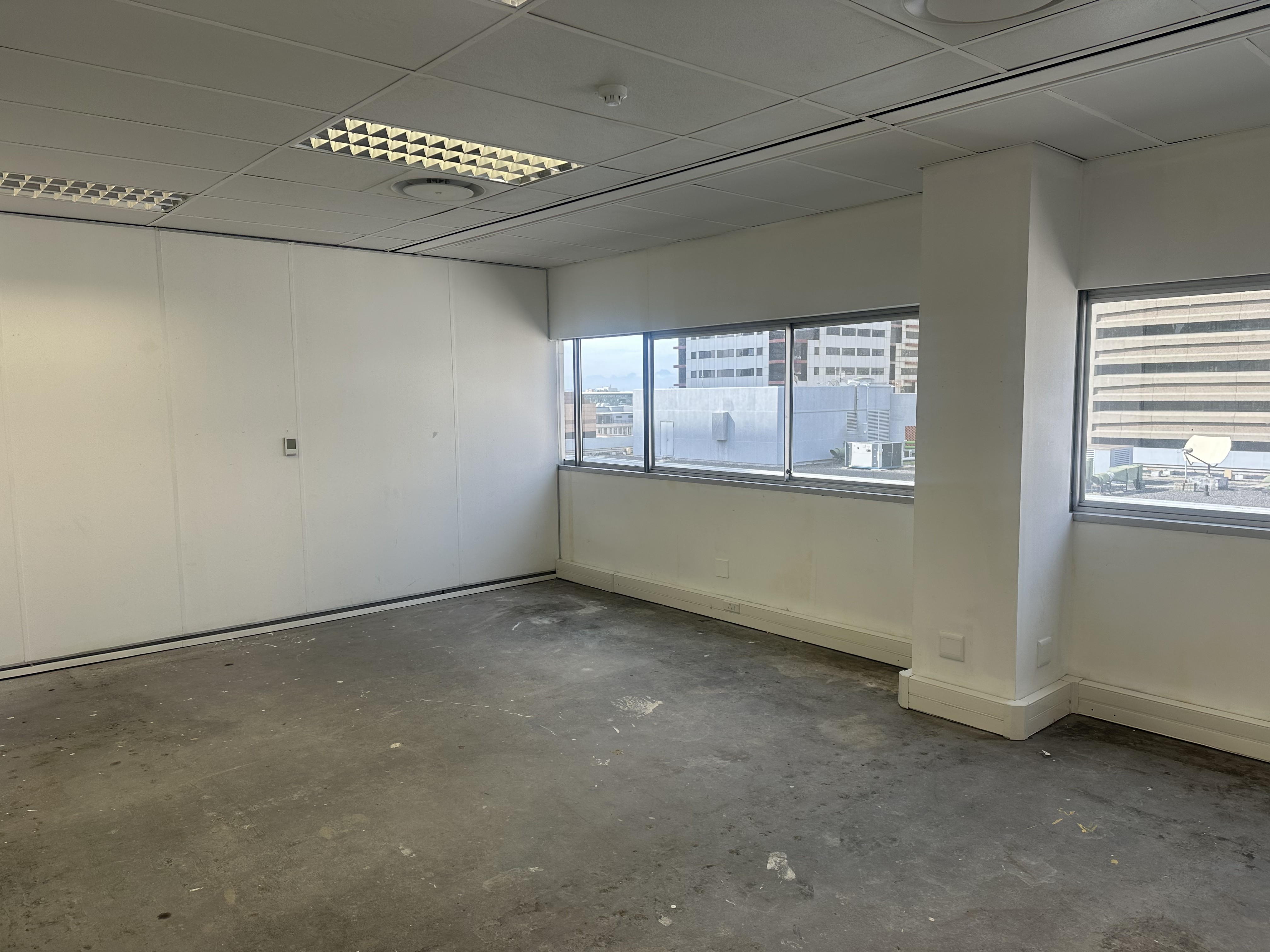 1 415m² Office Space to rent at 14 Long Street in Cape Town CBD