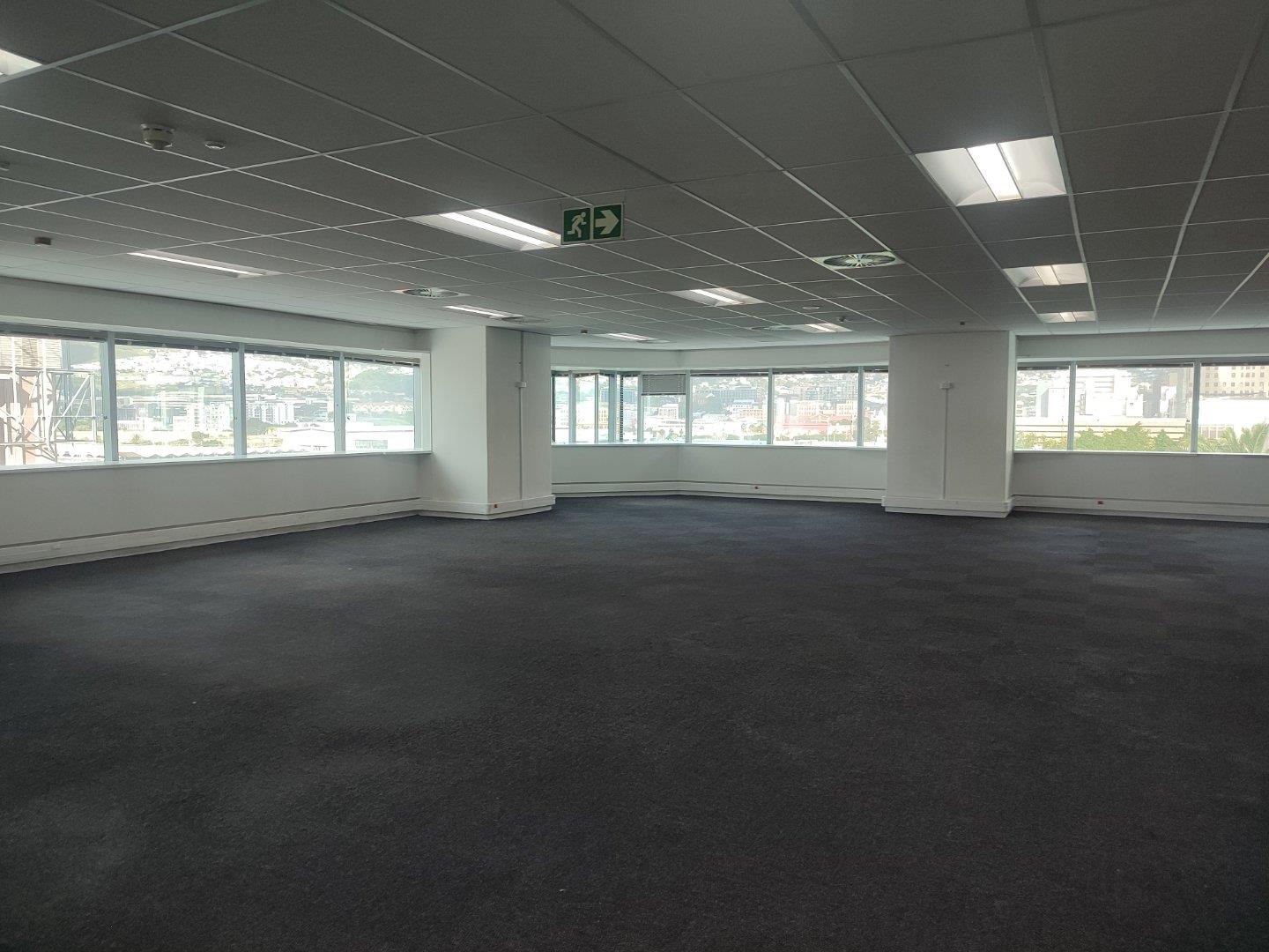 450m² Office Space to rent at The Towers  - Ex Standard Bank Centre in Cape Town CBD
