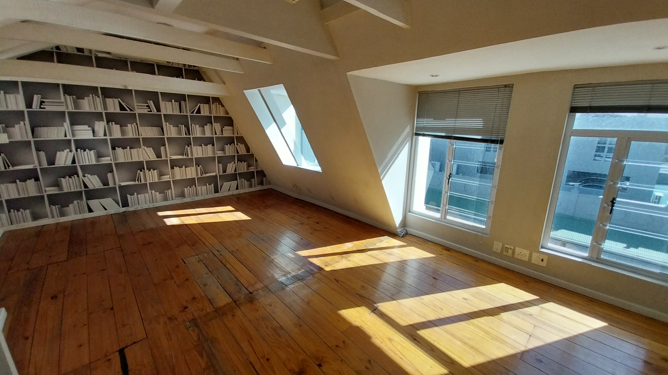 232m² Office Space to rent at 29 Loop Street in Cape Town CBD