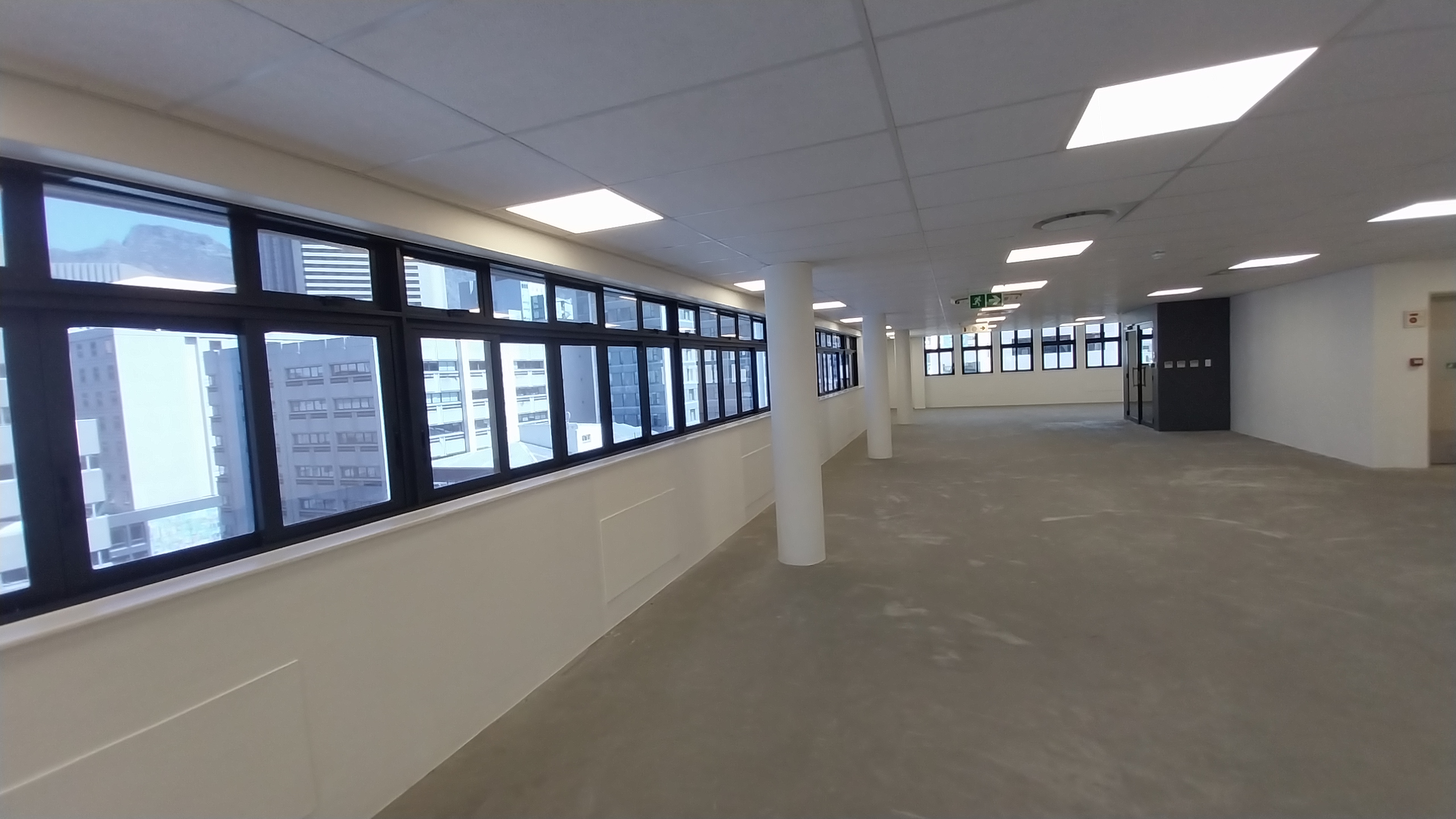 335m² Office Space to rent at 30 Waterkant Street in Cape Town CBD
