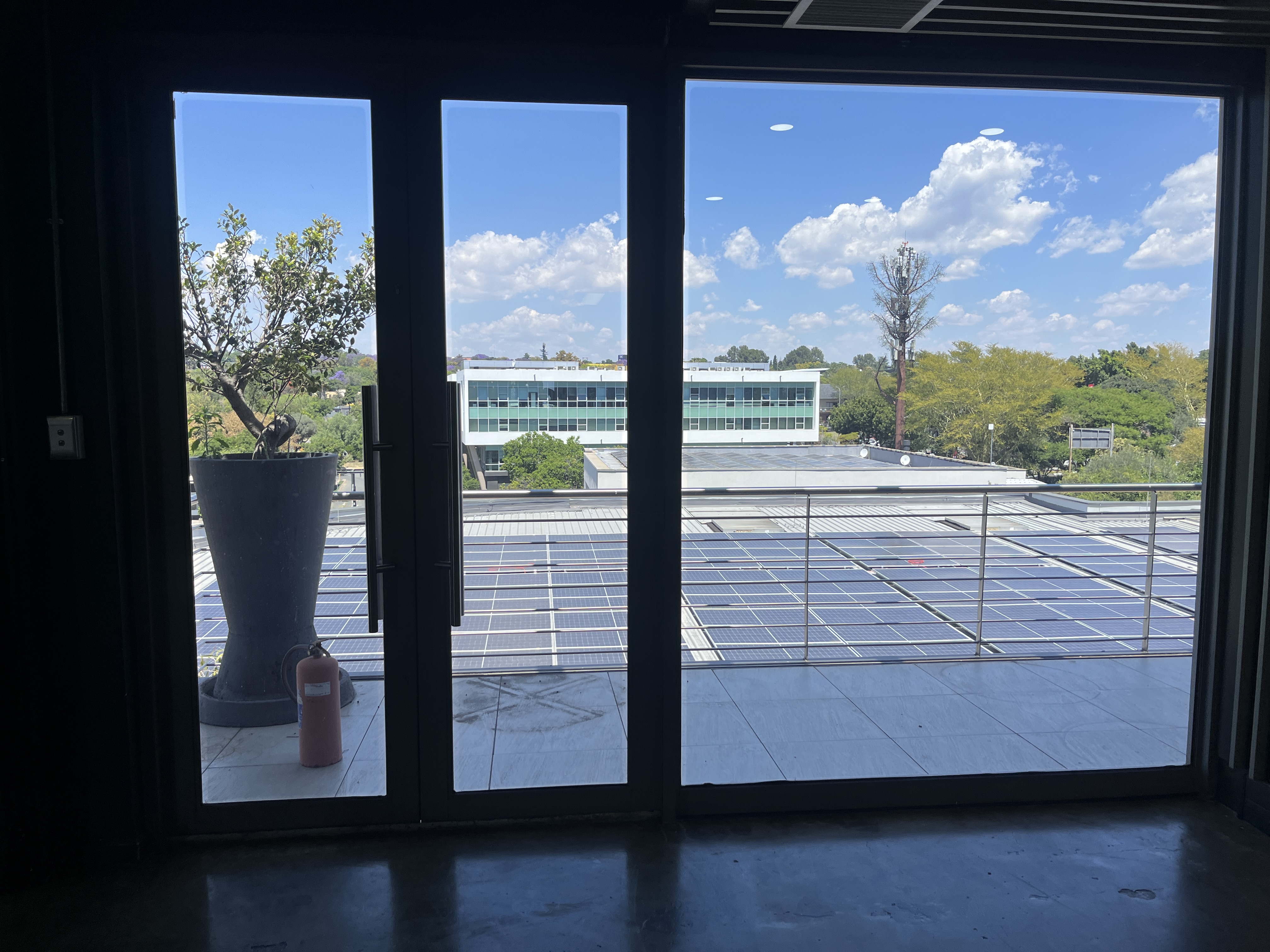 267m² Office Space to rent at Design Quarter Retail Offices in Fourways