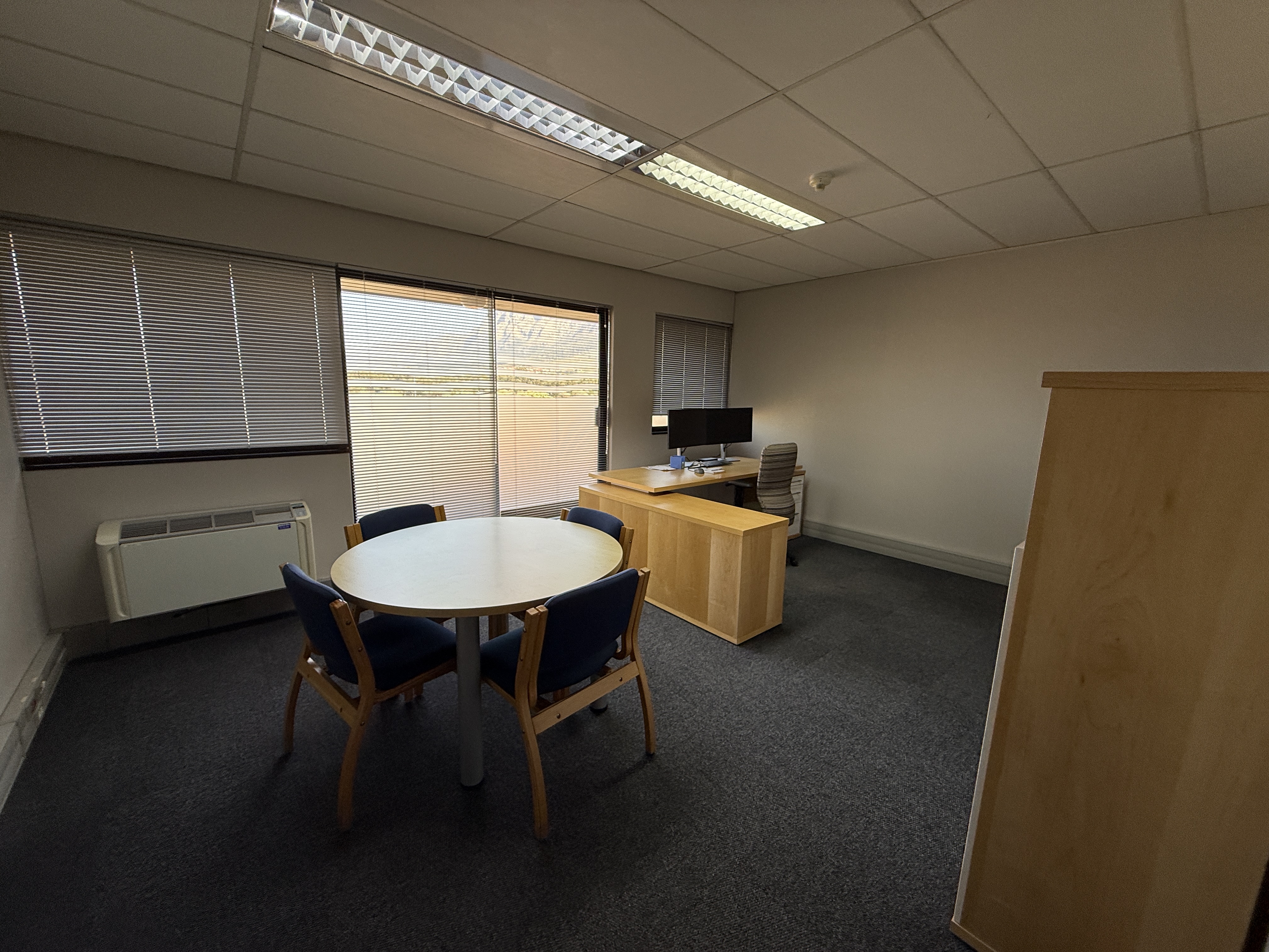 1 250m² Office Space to rent at Golf Park in Mowbray