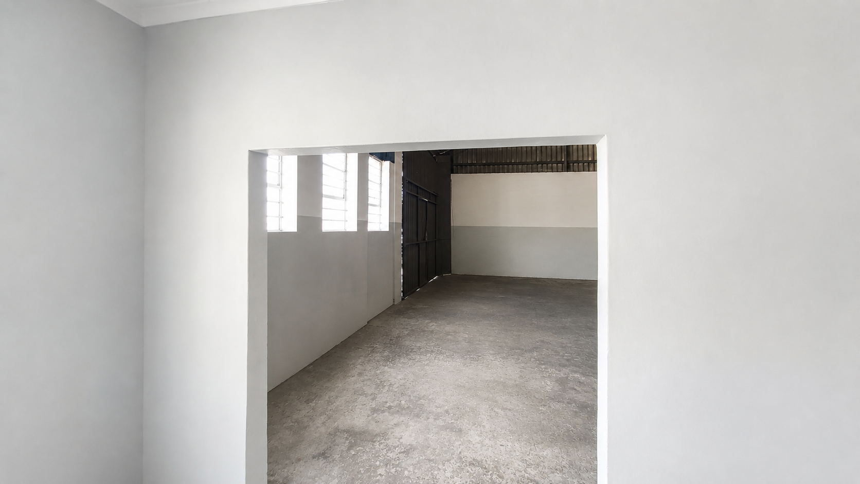 255m² Warehouse to rent at Hydro Park in Stikland