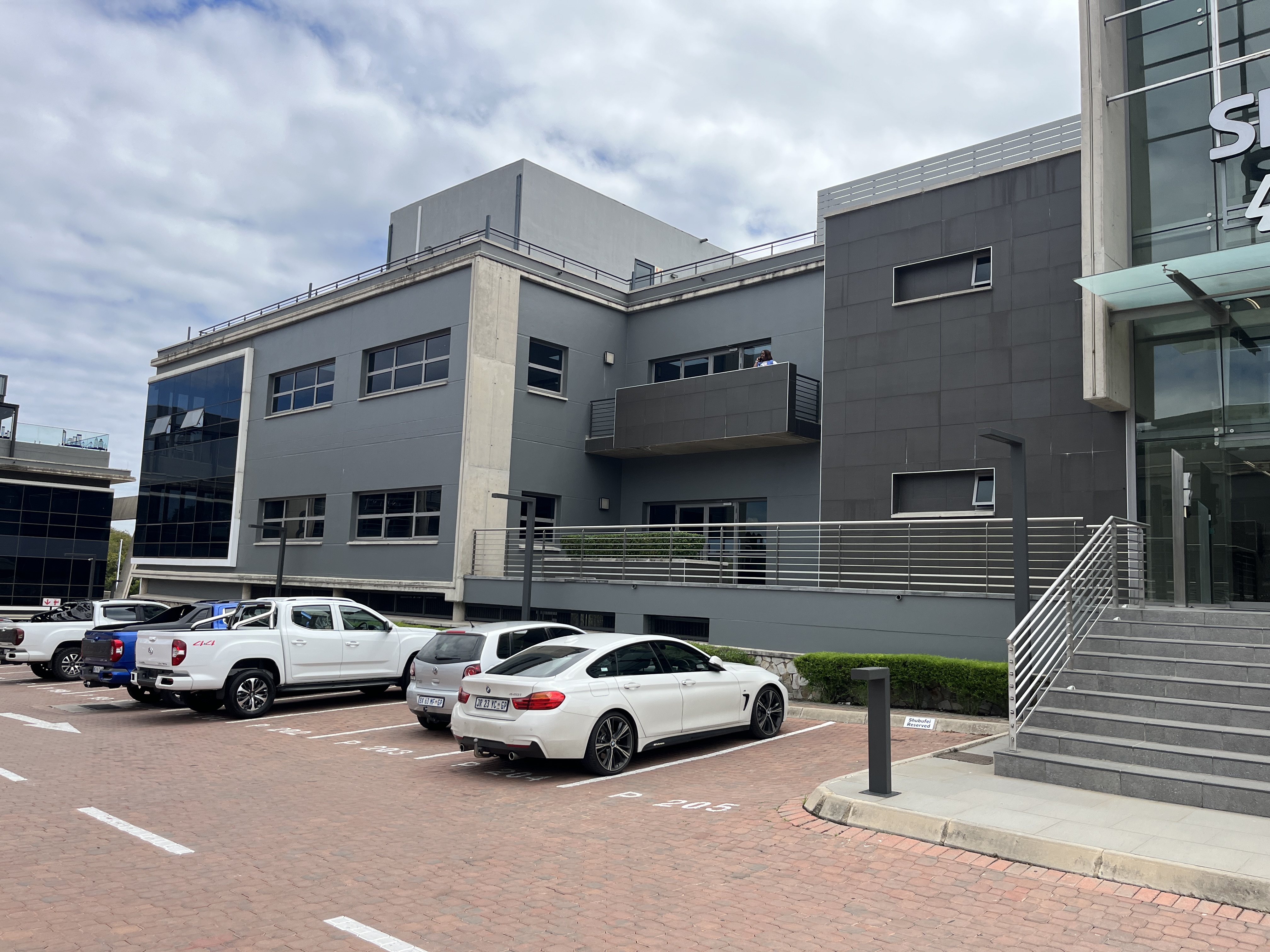 Office Space to rent at  in Dainfern