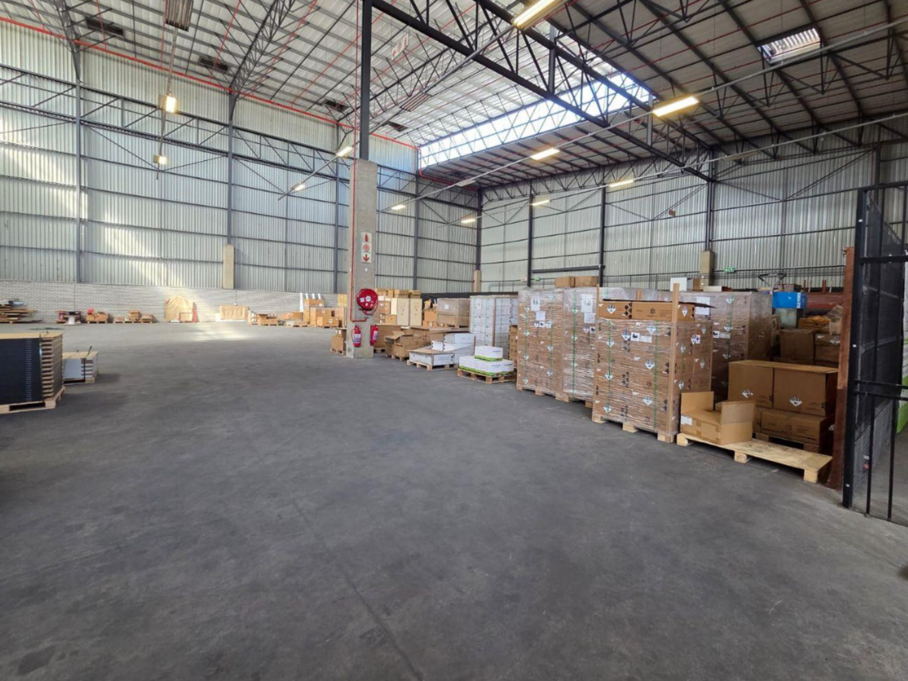 Warehouse to rent at Montague Park in Montague Gardens