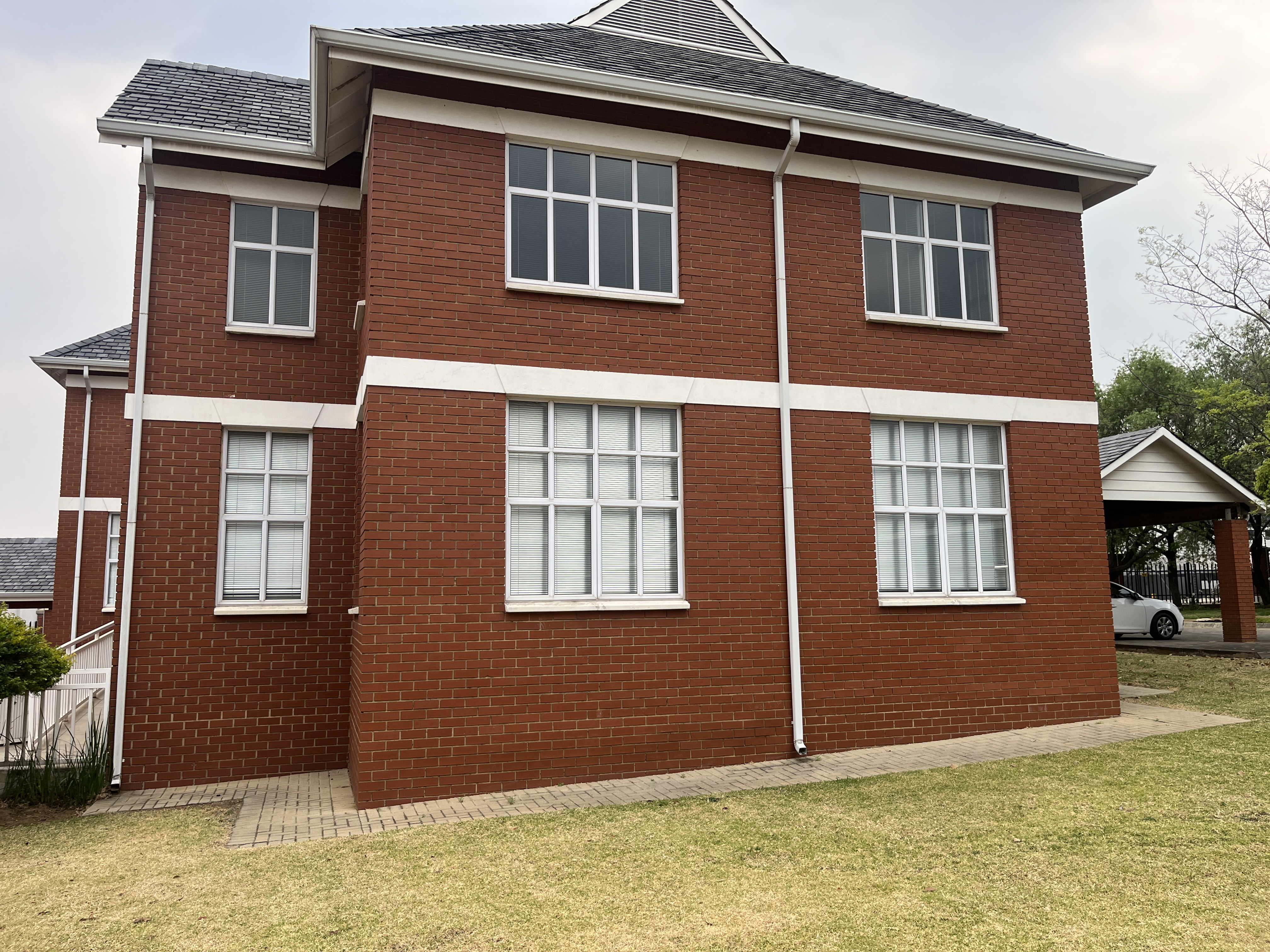 Office Space to rent at Mulberry Hill Office Park in Dainfern