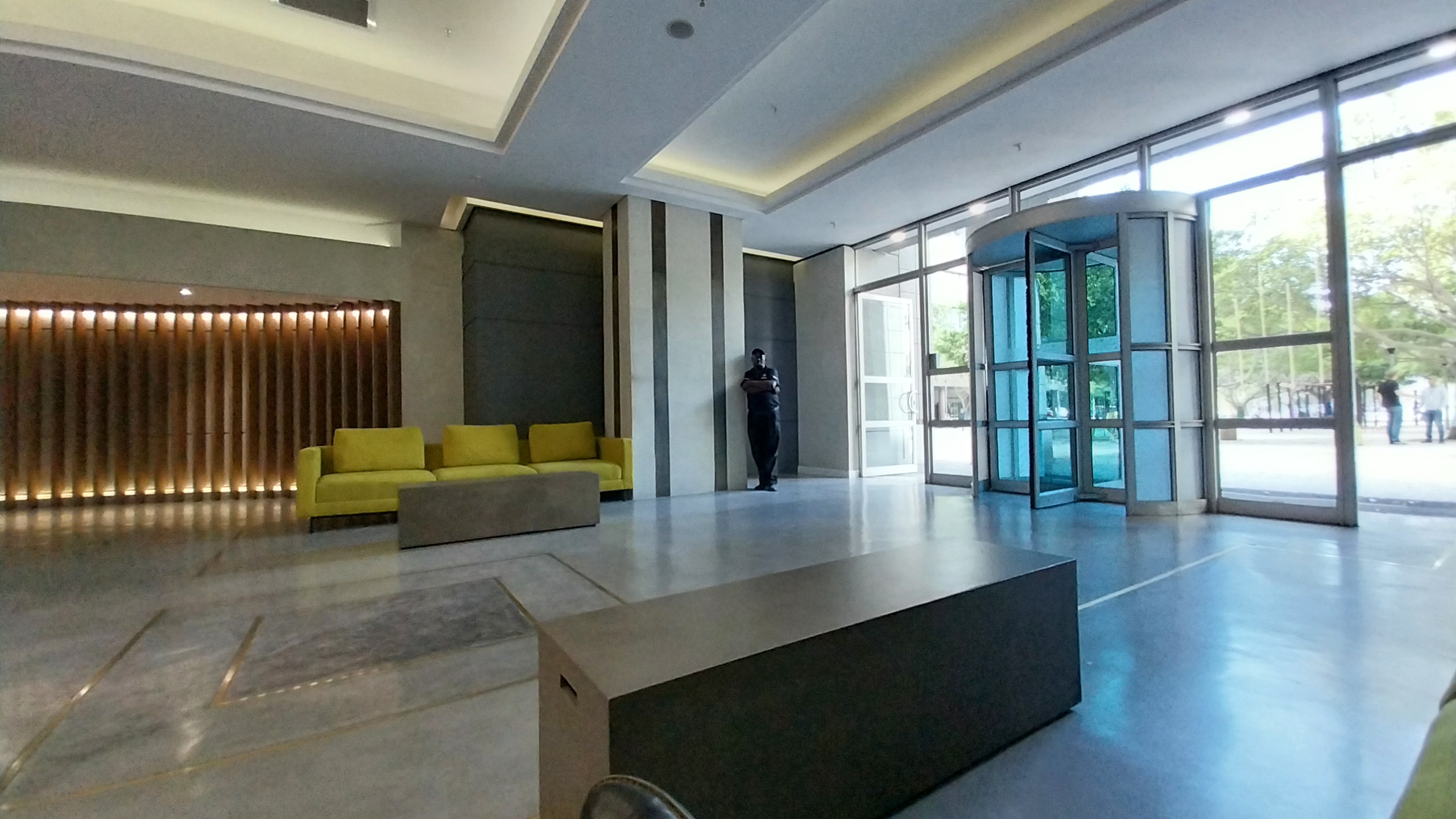363m² Retail Shops to rent at Pier Place in Foreshore