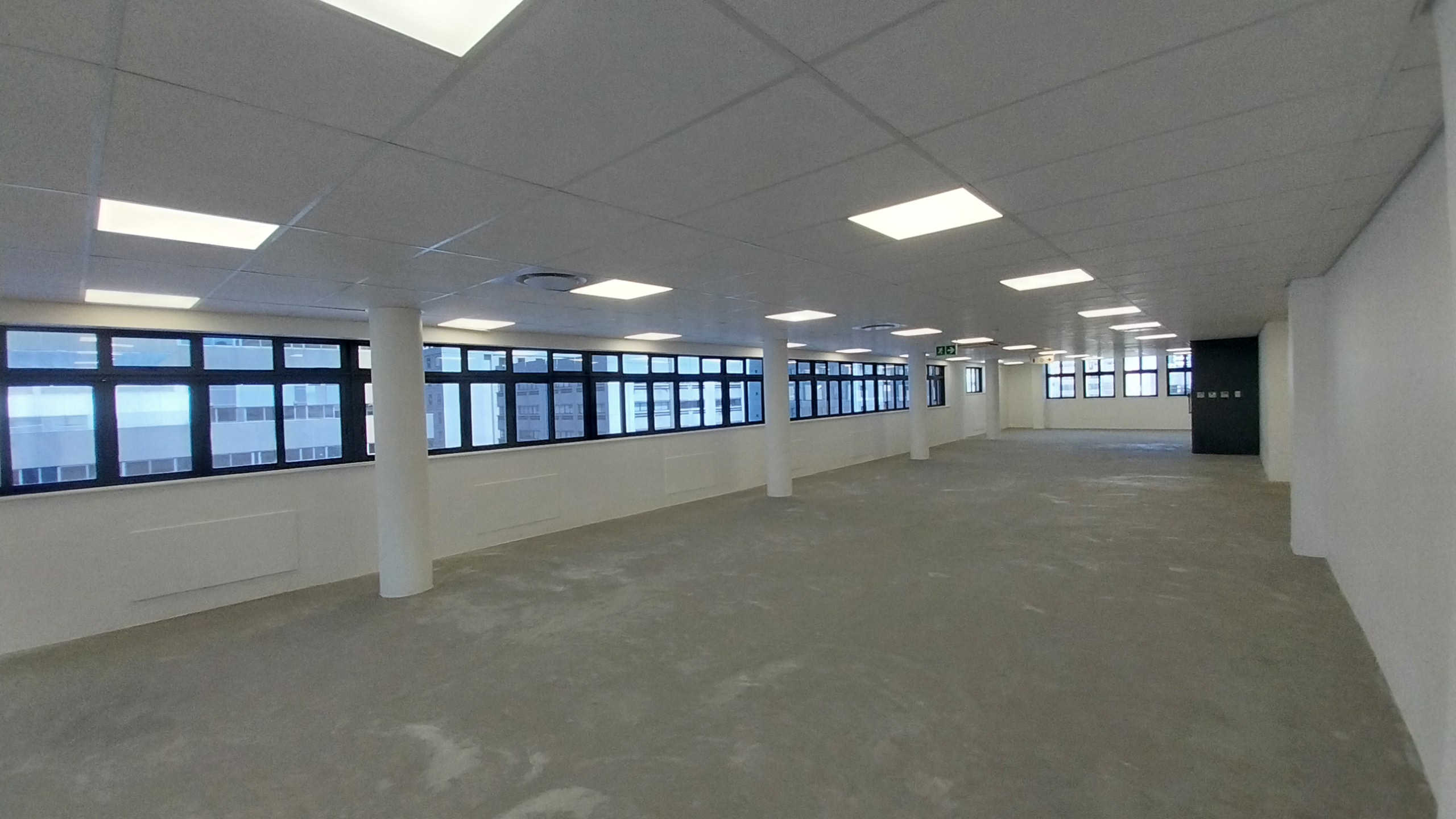 335m² Office Space to rent at 30 Waterkant Street in Cape Town CBD