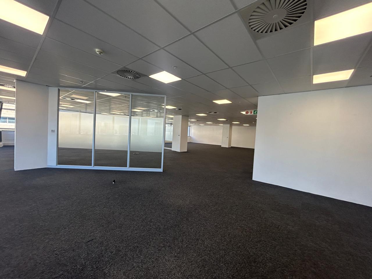 625m² Office Space to rent at 35 Lower Long Street in Cape Town CBD