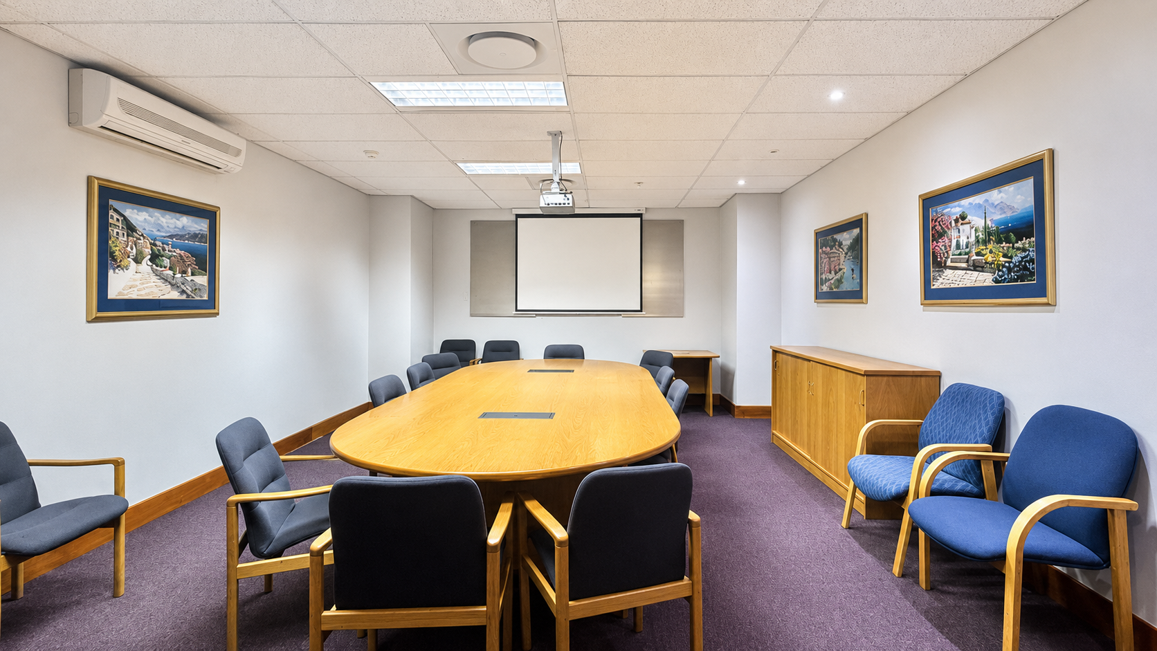 1 198m² Office Space to rent at 5 St Georges Mall in Cape Town CBD