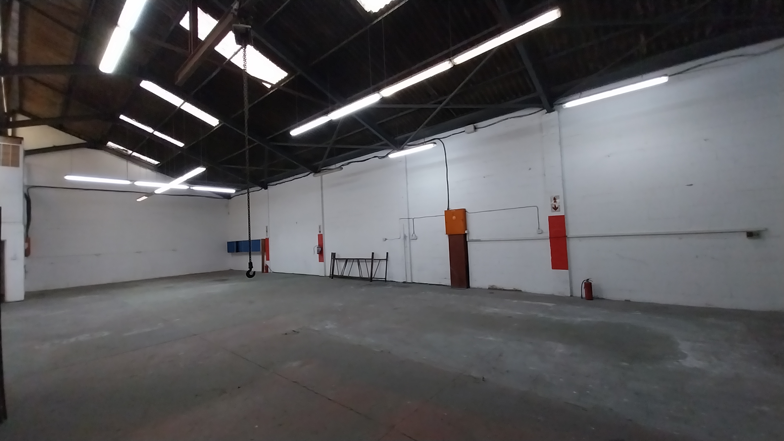 500m² Warehouse to rent at Brice Industrial Park in Epping Industrial